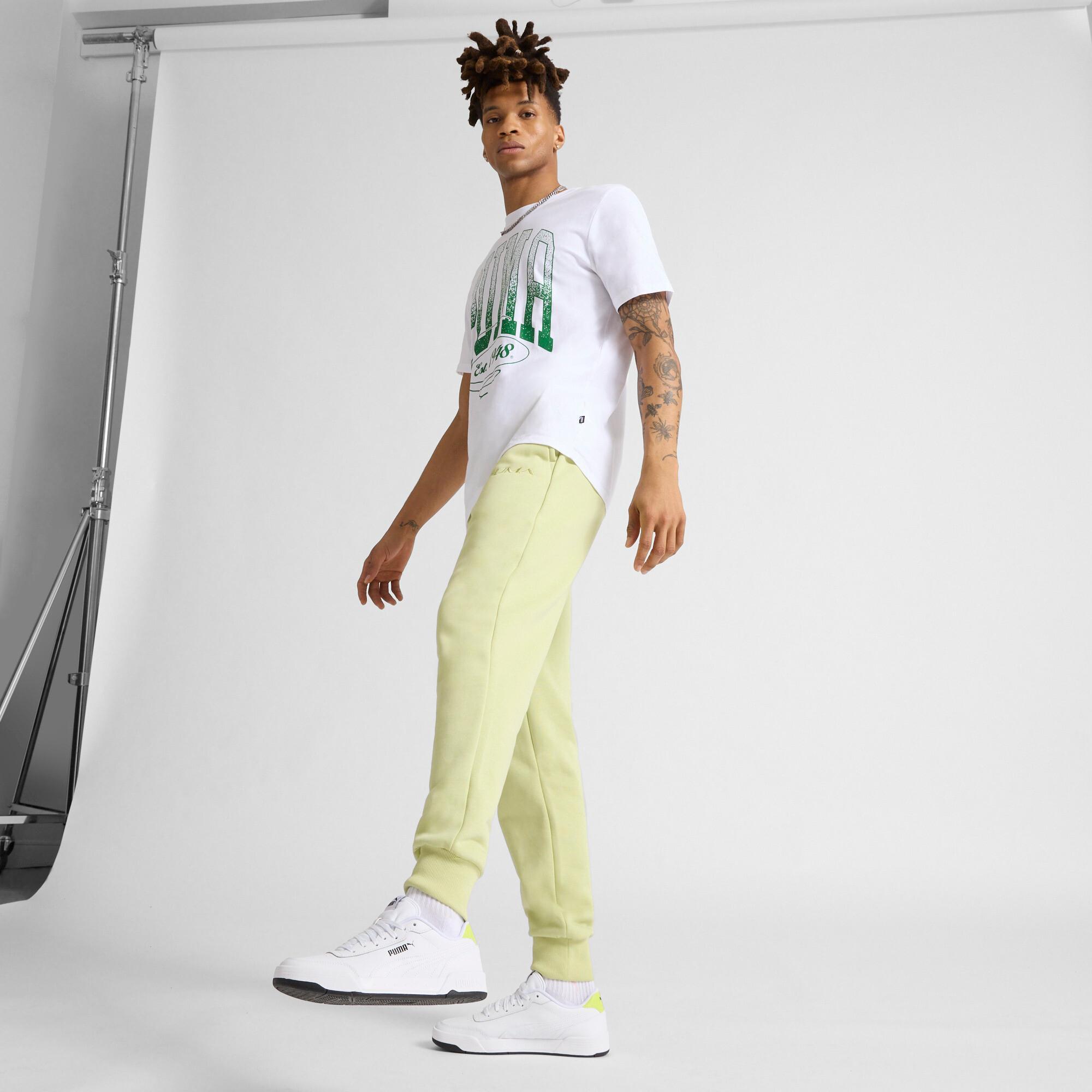 PUMA Caracal Men's Sneakers Product Image