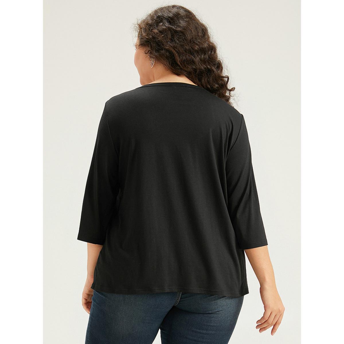 Plus Size Solid Crisscross Neck Cut Out T-shirt Black Women Elegant Plain Plain Keyhole Cut-Out Dailywear T-shirts BloomChic 14-16/1X Product Image