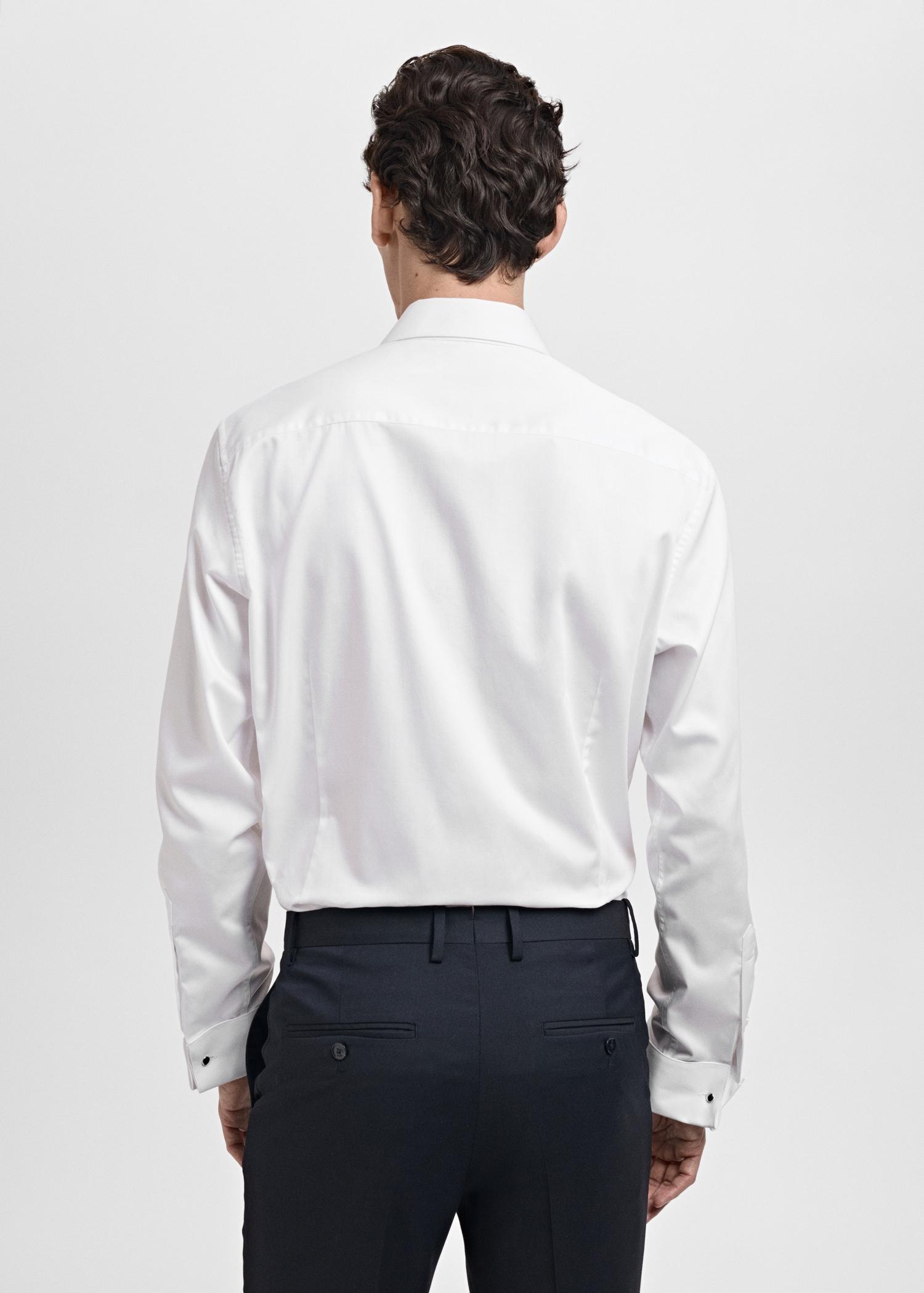 100% cotton slim-fit suit shirt - Men | MANGO USA Product Image