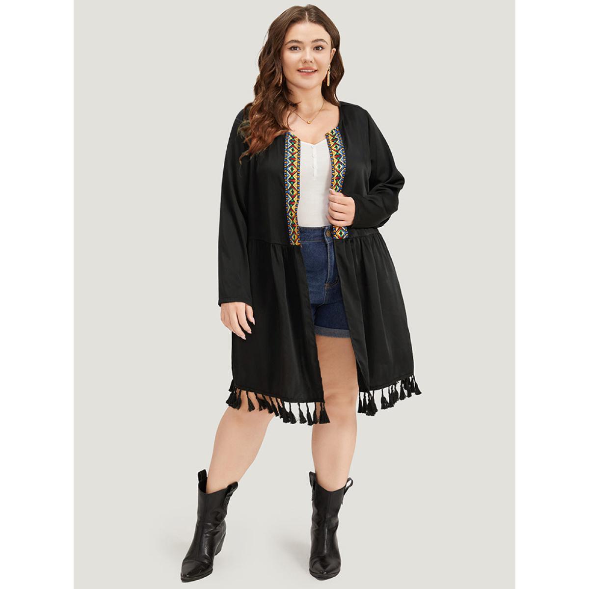 Plus Size Bandana Print Tassels Trim Open Front Kimono Women Black Casual Tassels Pocket Dailywear Kimonos BloomChic 22-24/3X Product Image