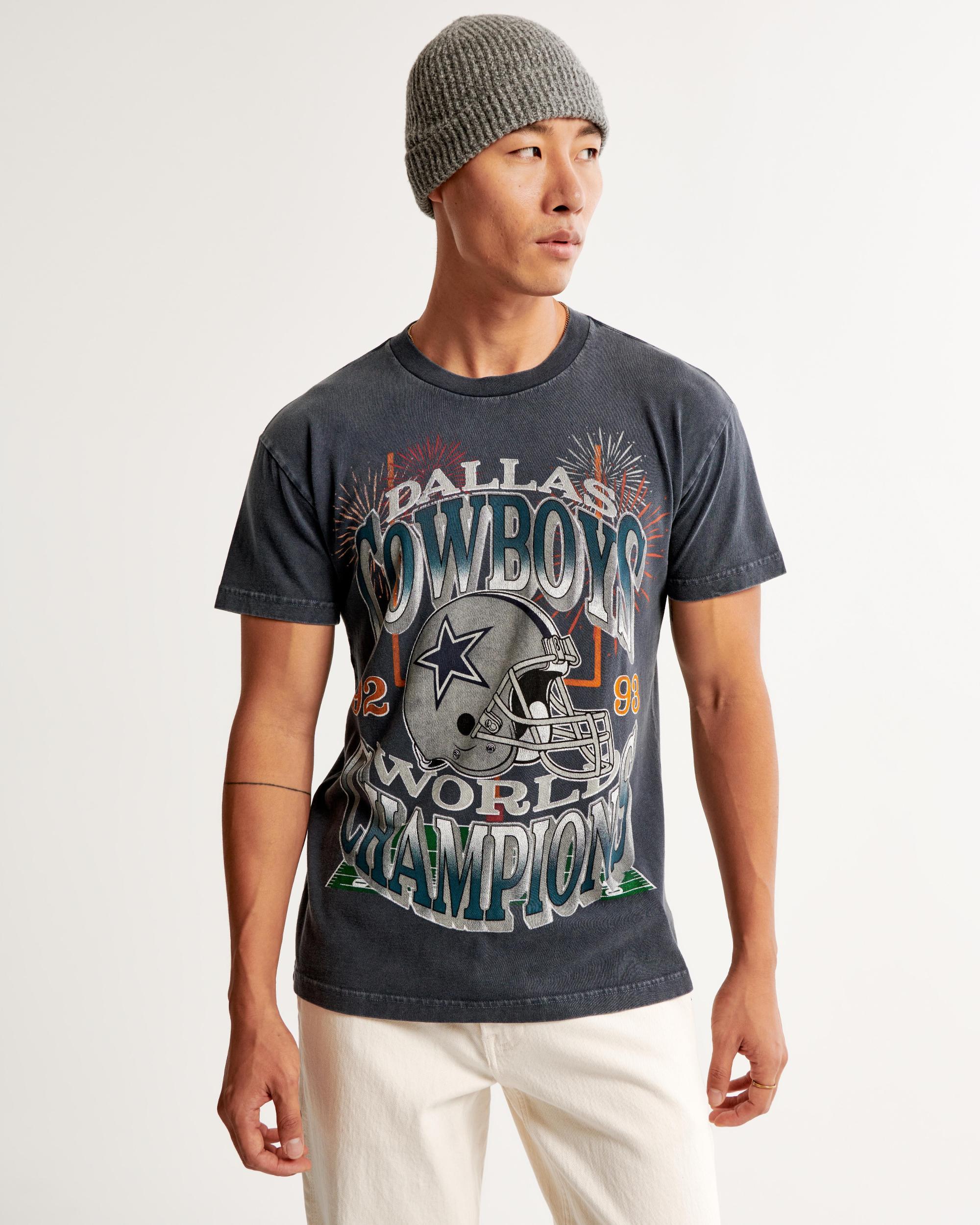 Tampa Bay Buccaneers Graphic Tee Product Image