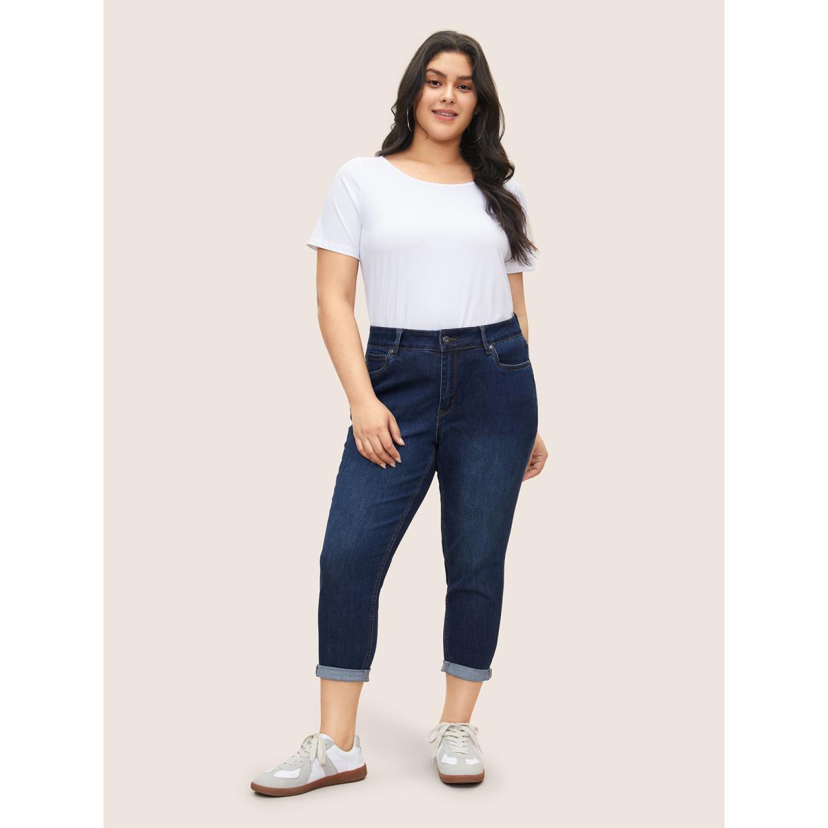 Plus Size Very Stretchy High Rise Dark Wash Cropped Jeans Women DarkBlue Casual Plain High stretch Slanted pocket Jeans BloomChic 26/4X Product Image