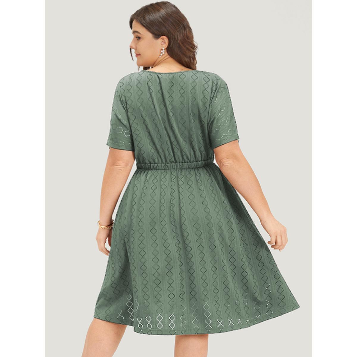 Plus Size Plain Geo Eyelet Batwing Sleeve Elastic Waist Dress Mint Women Casual Texture Round Neck Short sleeve Curvy Midi Dress BloomChic 10/M Product Image