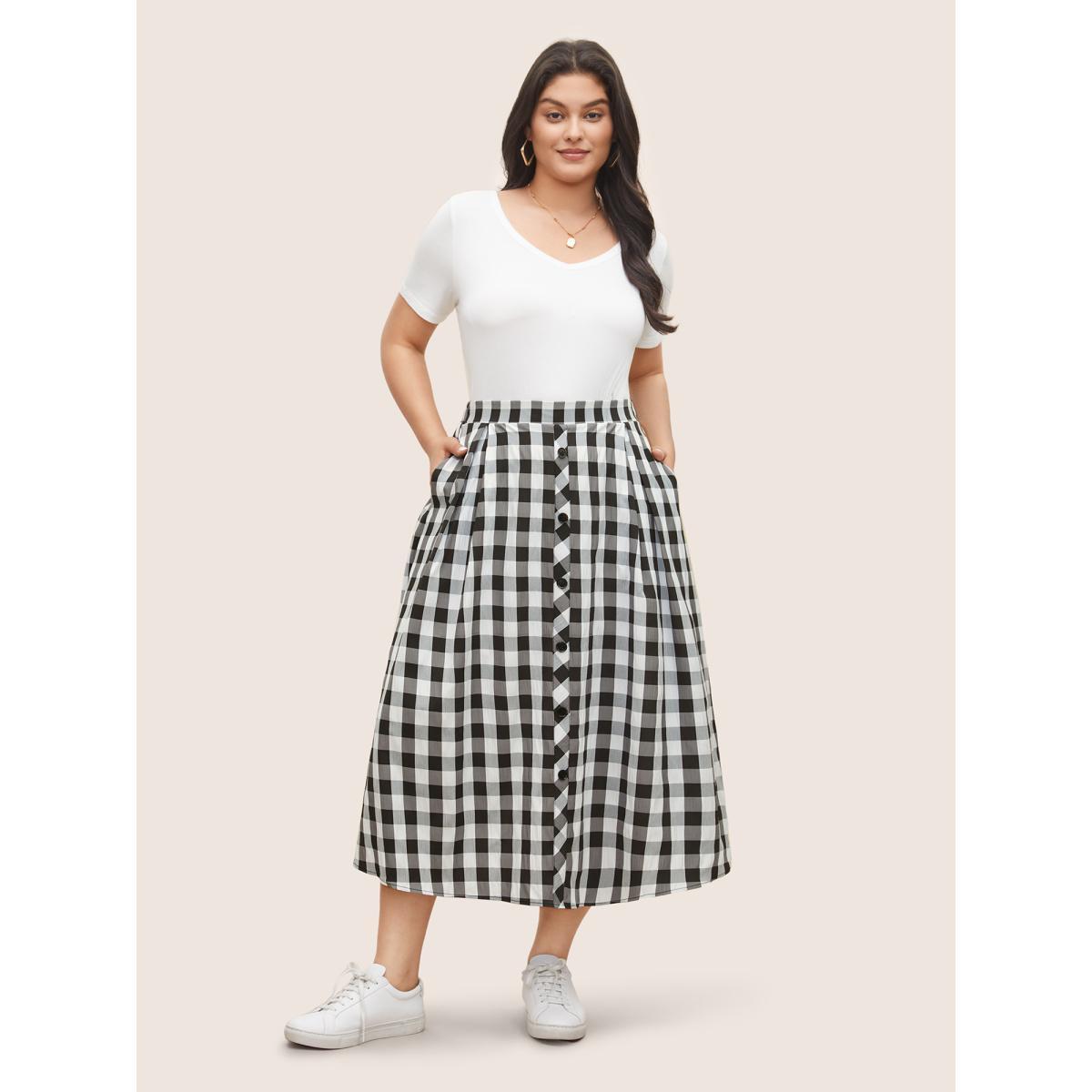 Plus Size Gingham Button Detail Elastic Waist Pocket Skirt Women Black Casual Non No stretch Slanted pocket Everyday Skirts BloomChic 22-24/3X Product Image