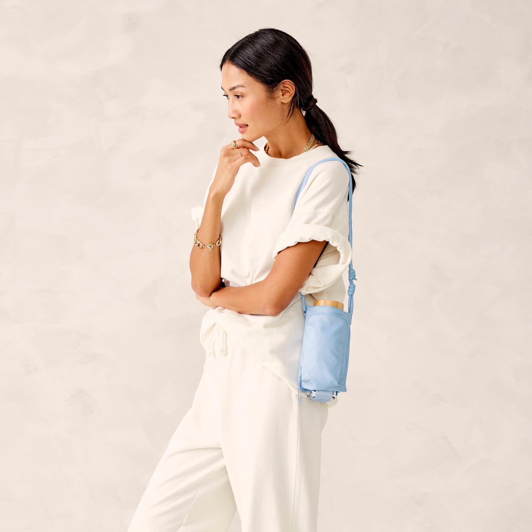 Carew Hydration Crossbody Product Image