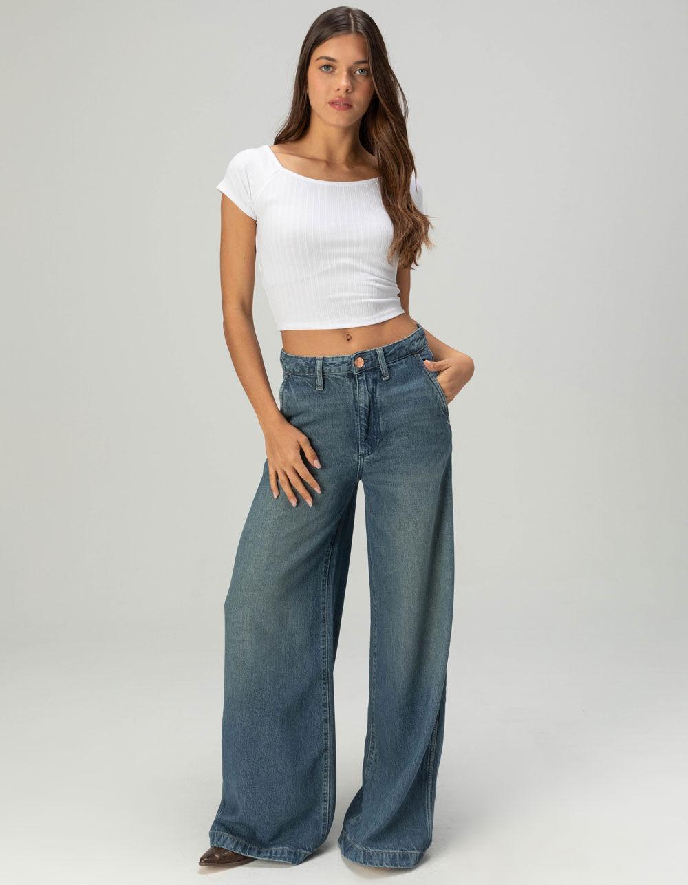 TILLYS Boat Neck Womens Tee - WHITE Product Image