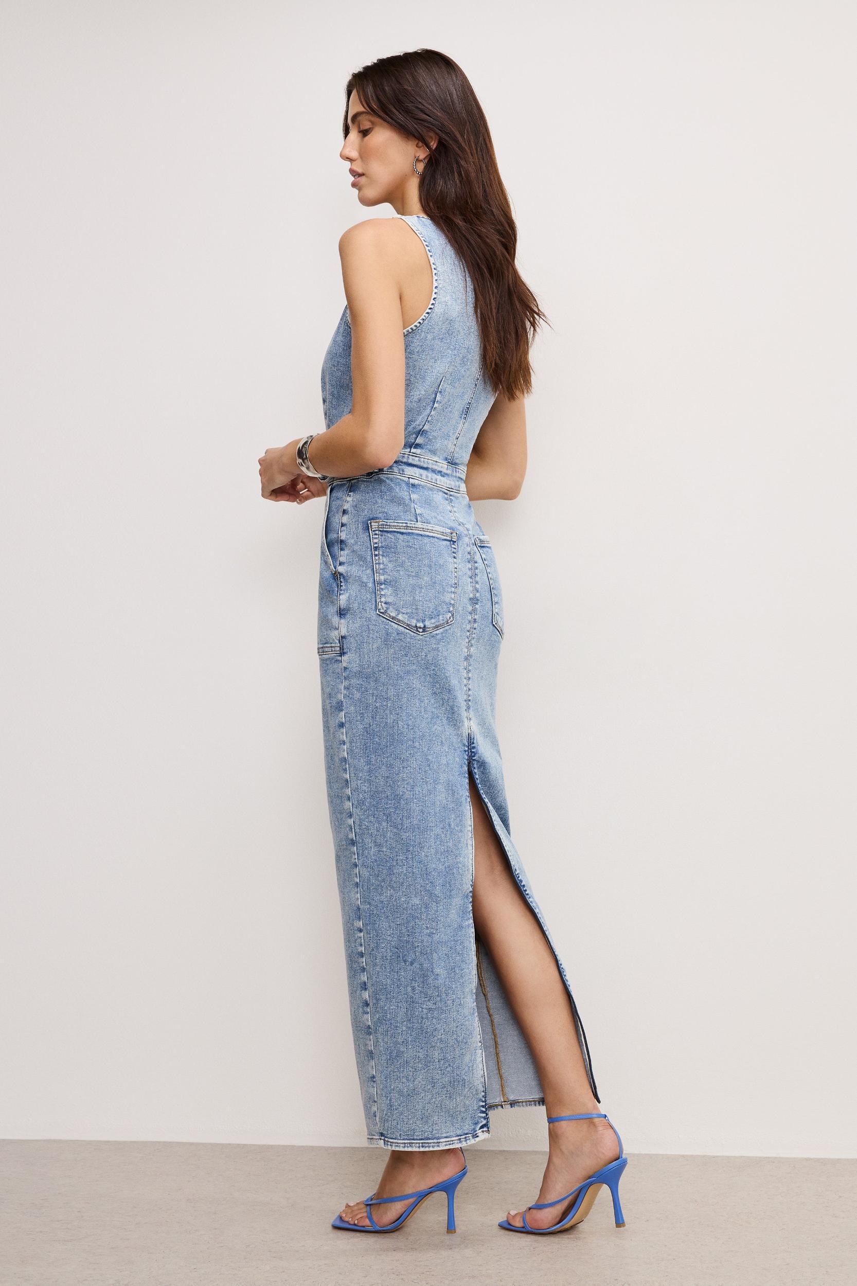 FIT FOR SUCCESS V NECK MAXI DRESS | INDIGO780 Product Image