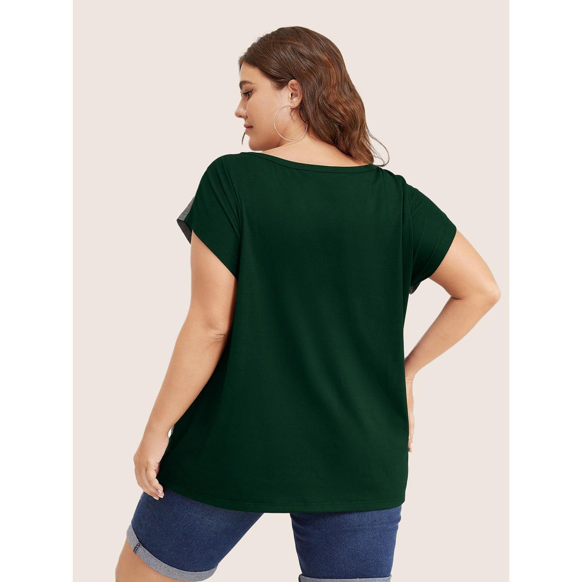 Plus Size Color Block Contrast Binding Batwing Sleeve T-shirt DarkGreen Women Casual Contrast Colorblock Round Neck Everyday T-shirts BloomChic 22-24/3X Product Image