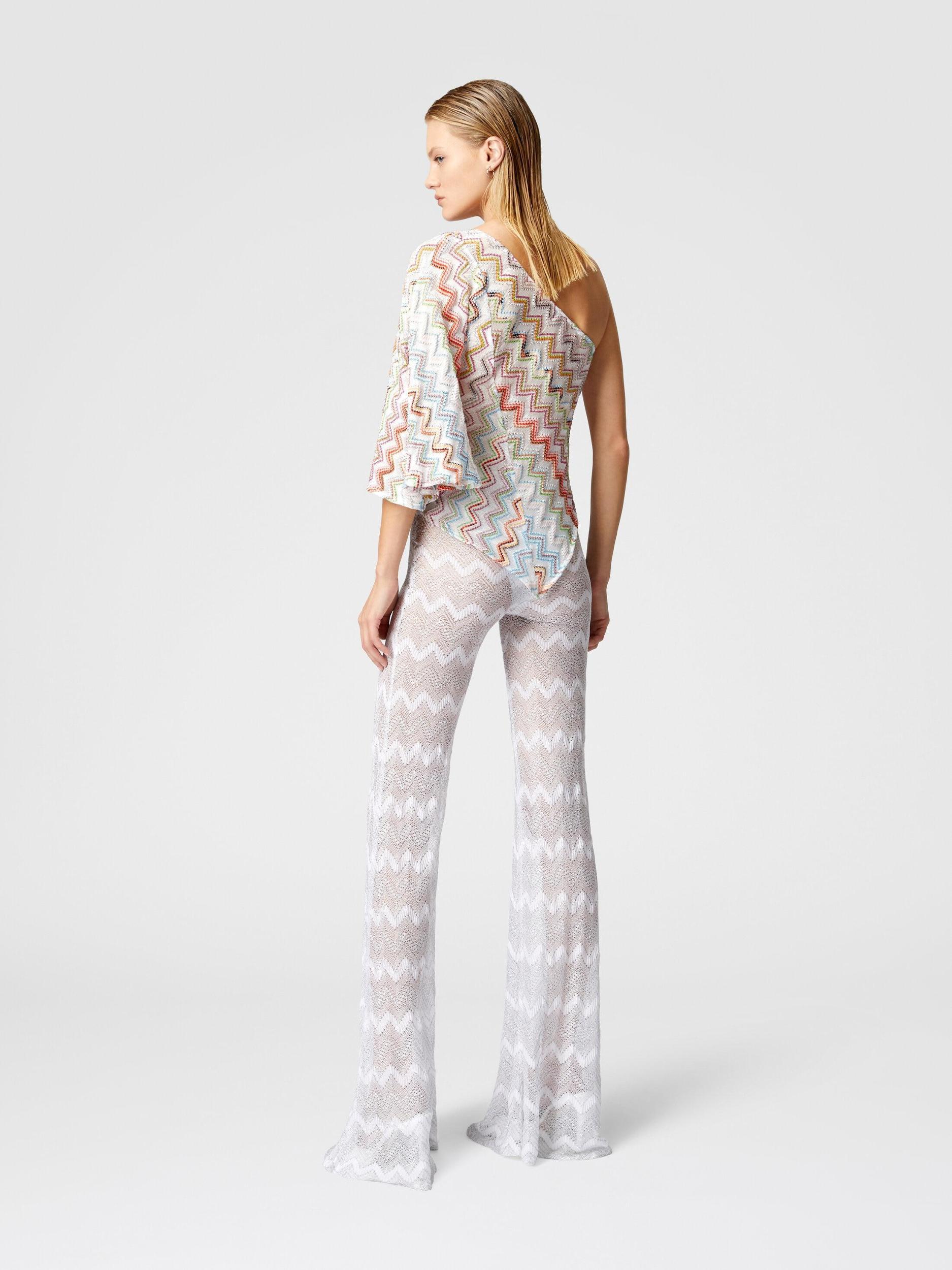 One-shoulder top with 3D lamé zig zag and wide sleeves Product Image