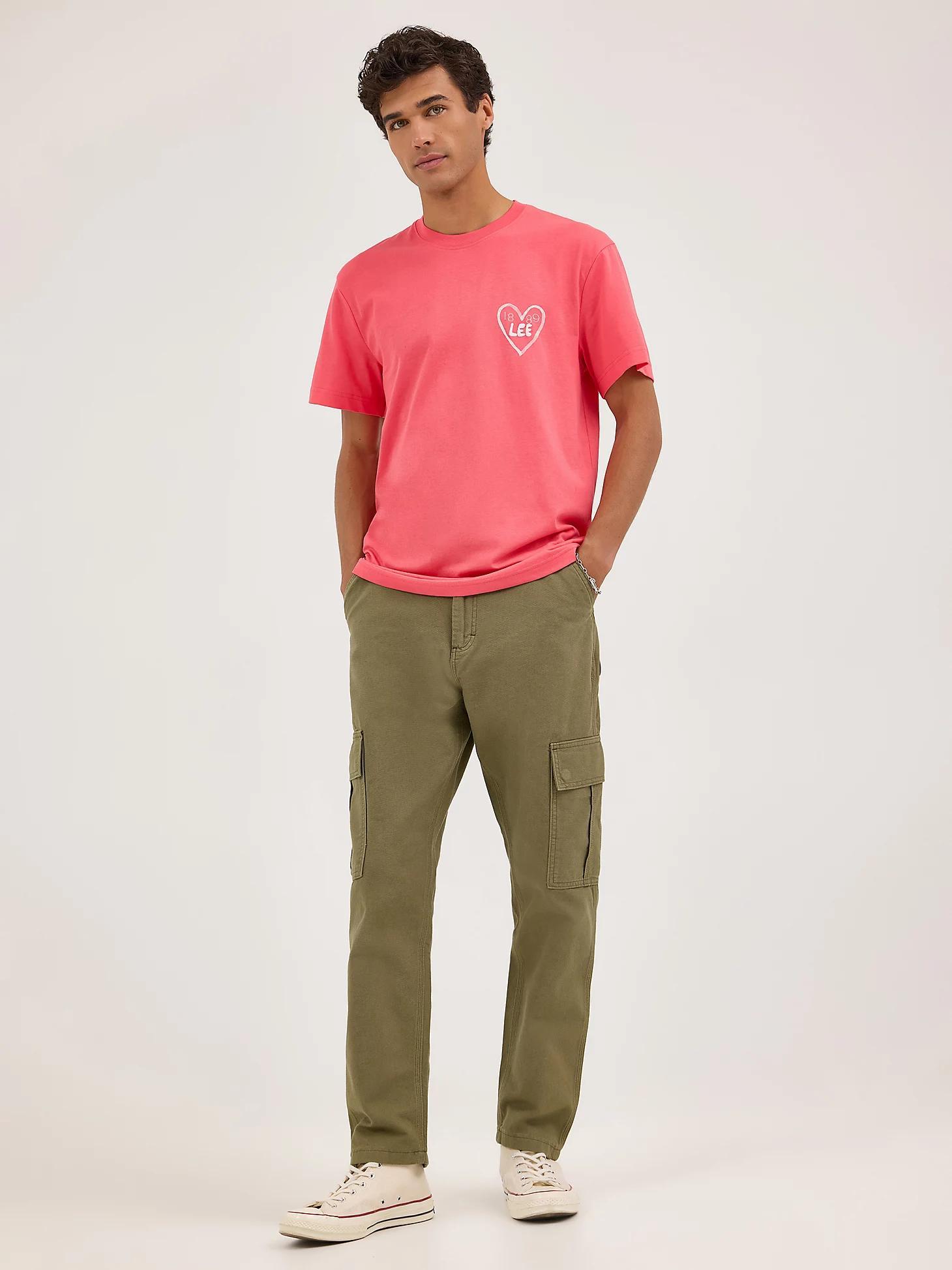 Men's Relaxed Heart Logo Tee | Men's Tops & Tees | Lee® Product Image
