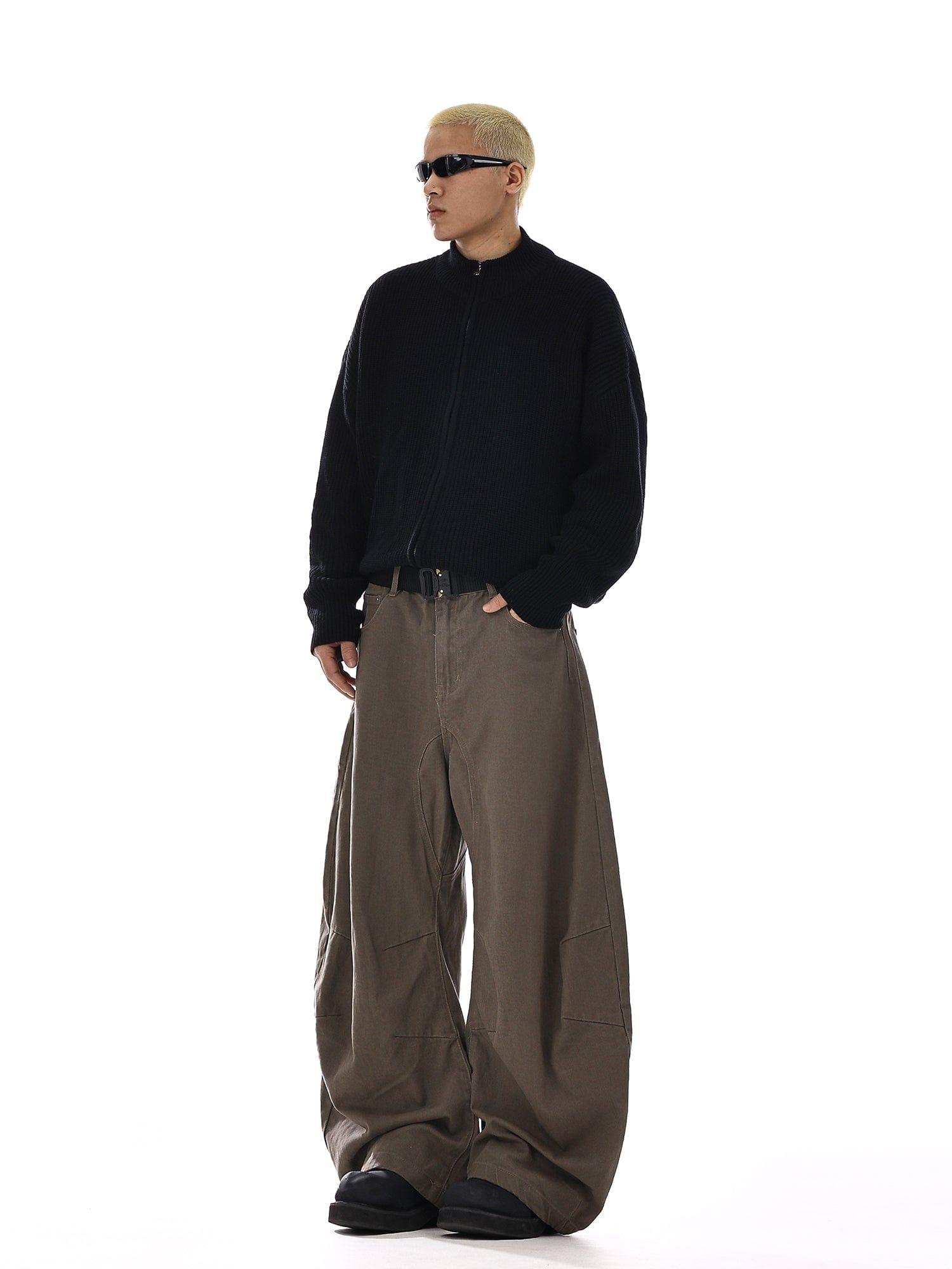 RT No. 12537 BROWN SCIMITAR CONSTRUCTED JEANS Product Image