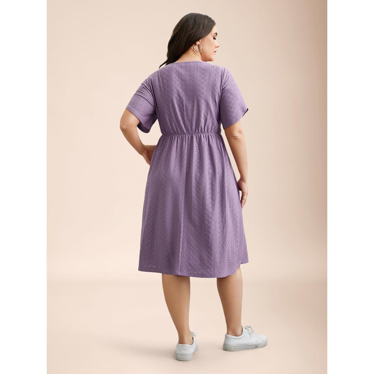 Plus Size Textured Plain Petal Sleeve Pockets Midi Dress Mauve Women Casual Petal edge Round Neck Short sleeve Curvy BloomChic 18-20/2X Product Image