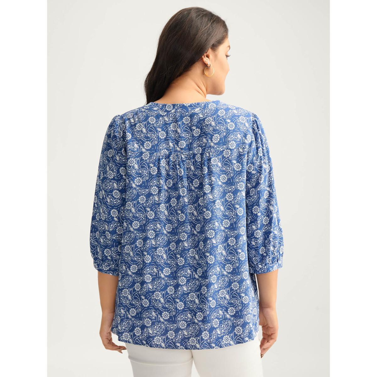 Plus Size Navy Floral Print Quarter Sleeve Blouse Women Elbow-length sleeve Notched collar Everyday-Casual Blouses BloomChic 28/5X Product Image