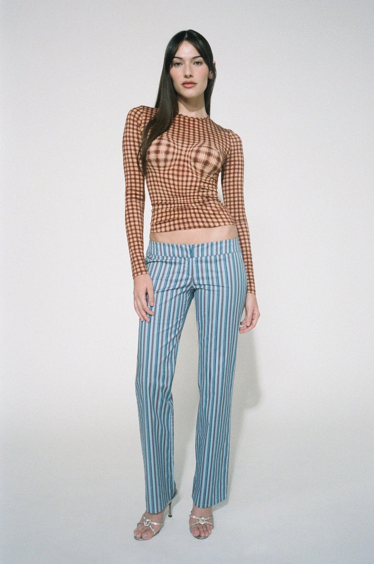 LONG SLEEVE TOP - WARPED PLAID Product Image
