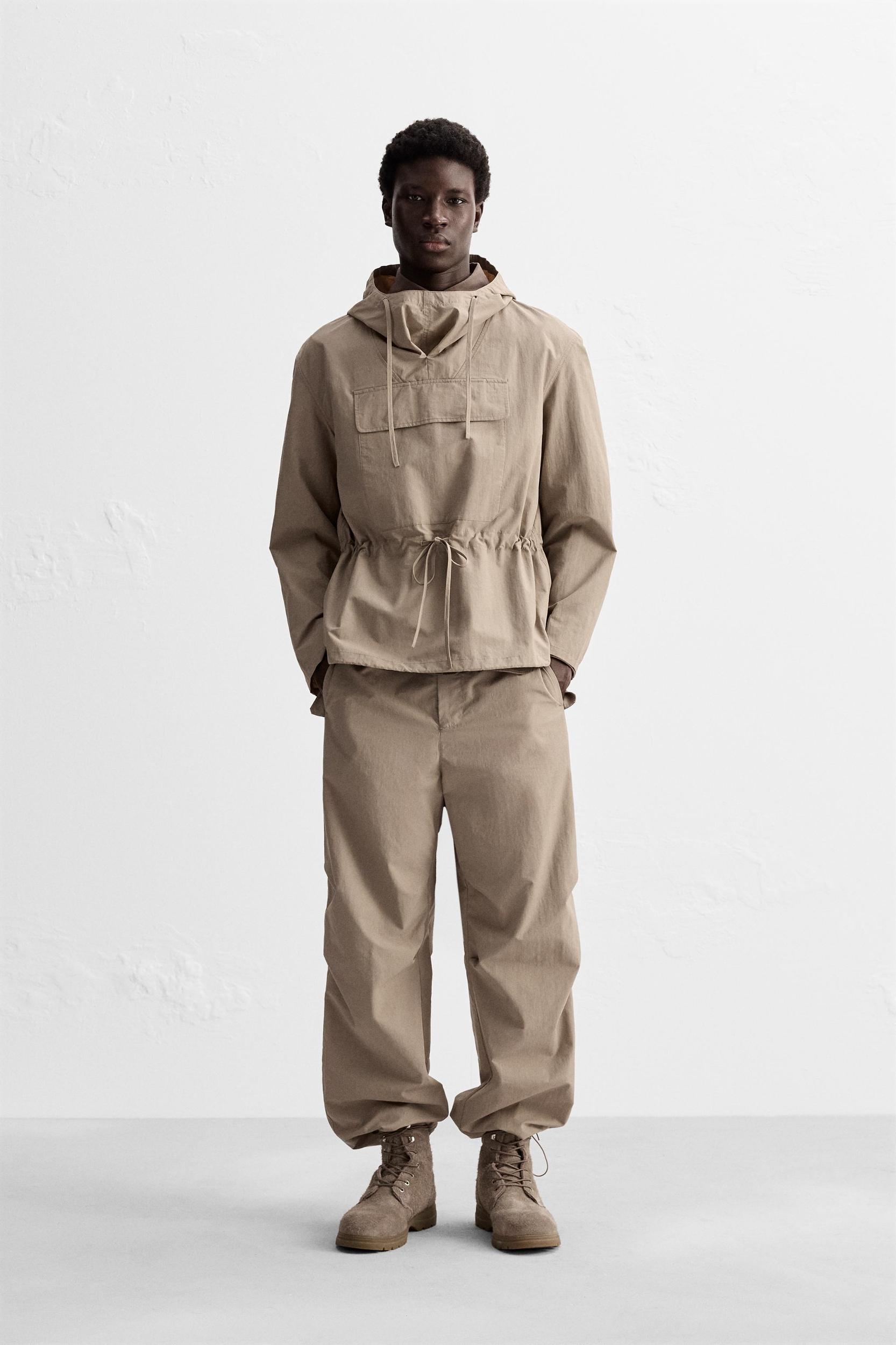 TECHNICAL WATER REPELLENT PARACHUTE PANTS Product Image