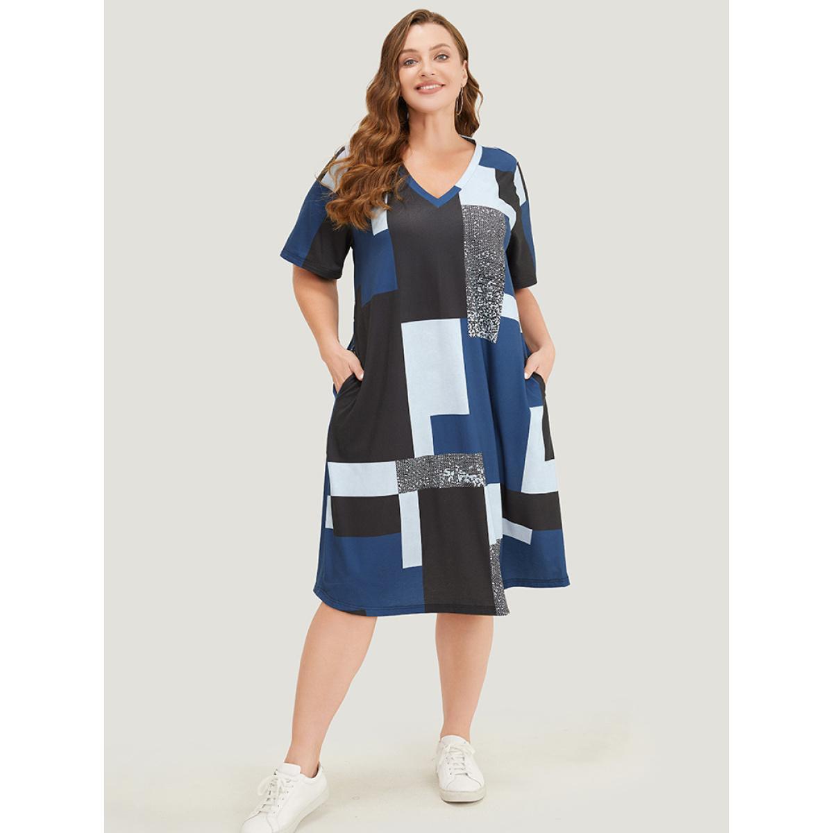 Plus Size Geometric Contrast Pocket Midi Dress Multicolor Women Casual Contrast V-neck Short sleeve Curvy Midi Dress BloomChic 18-20/2X Product Image