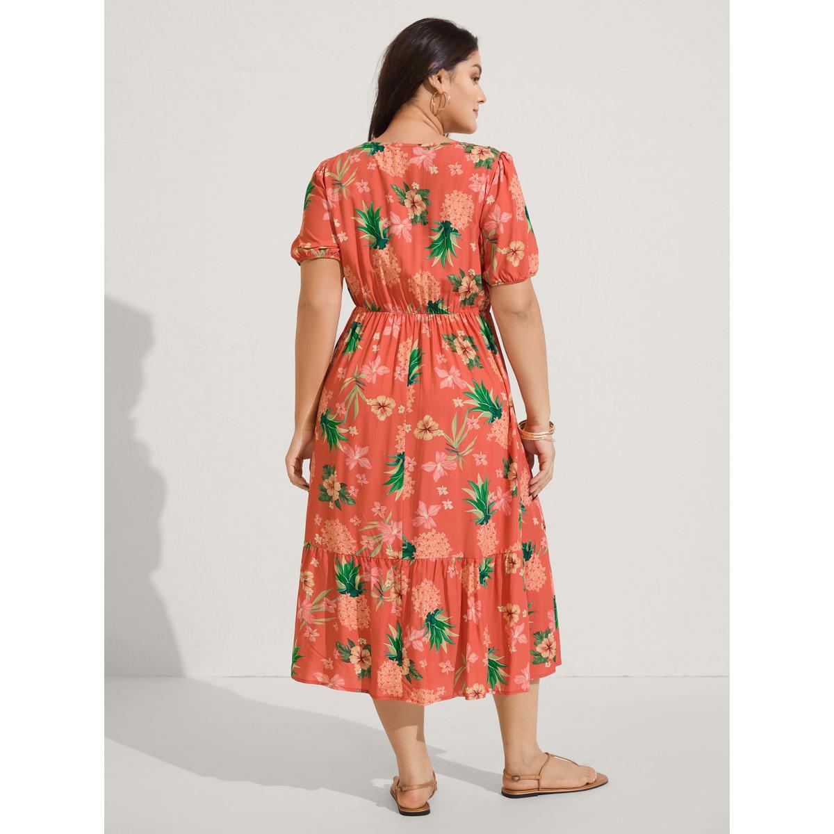 Plus Size Fruity Floral Print Square Neck Midi Dress Salmon Women Square Neck Short sleeve Curvy BloomChic 14-16/1X Product Image