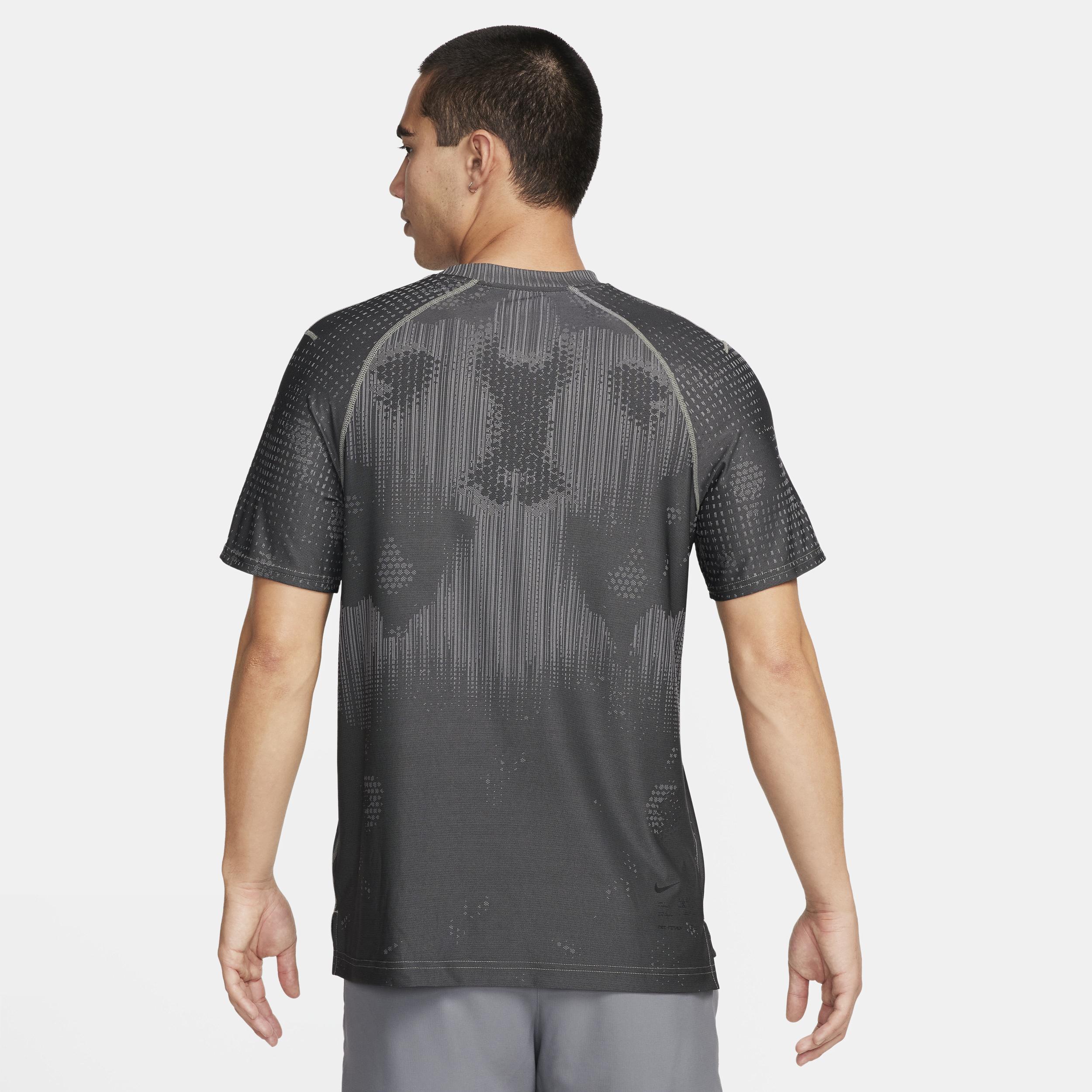 Nike A.P.S. Men's Dri-FIT ADV Short-Sleeve Versatile Top Product Image