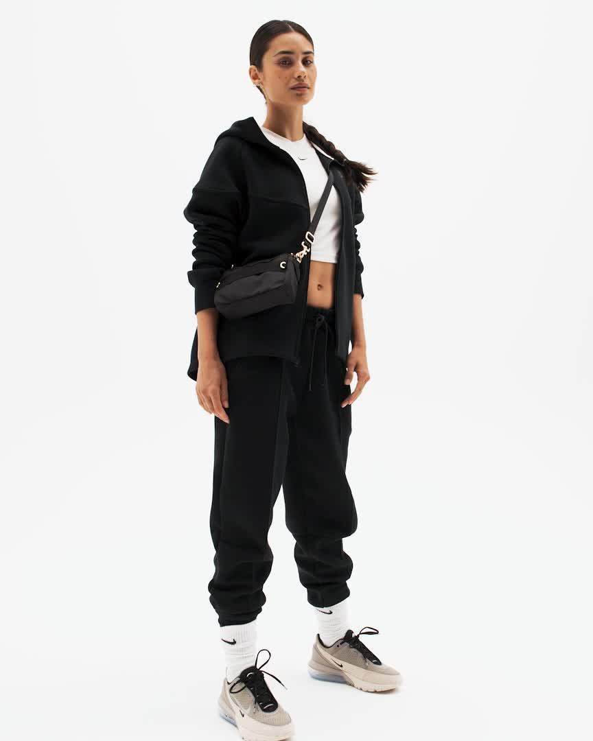 Nike Sportswear Tech Fleece Women's Mid-Rise Joggers Product Image