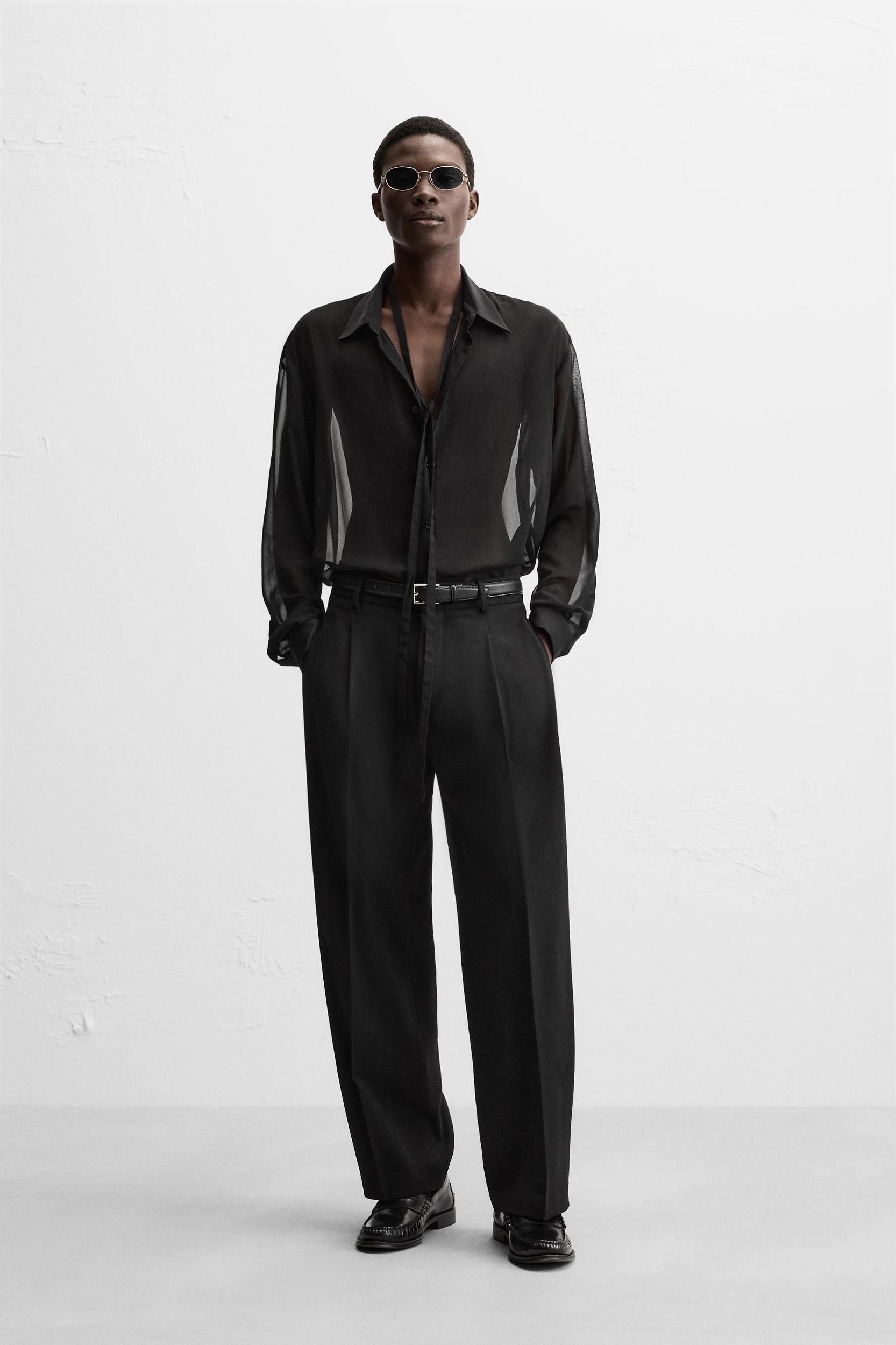 RELAXED FIT PLEATED PANTS Product Image