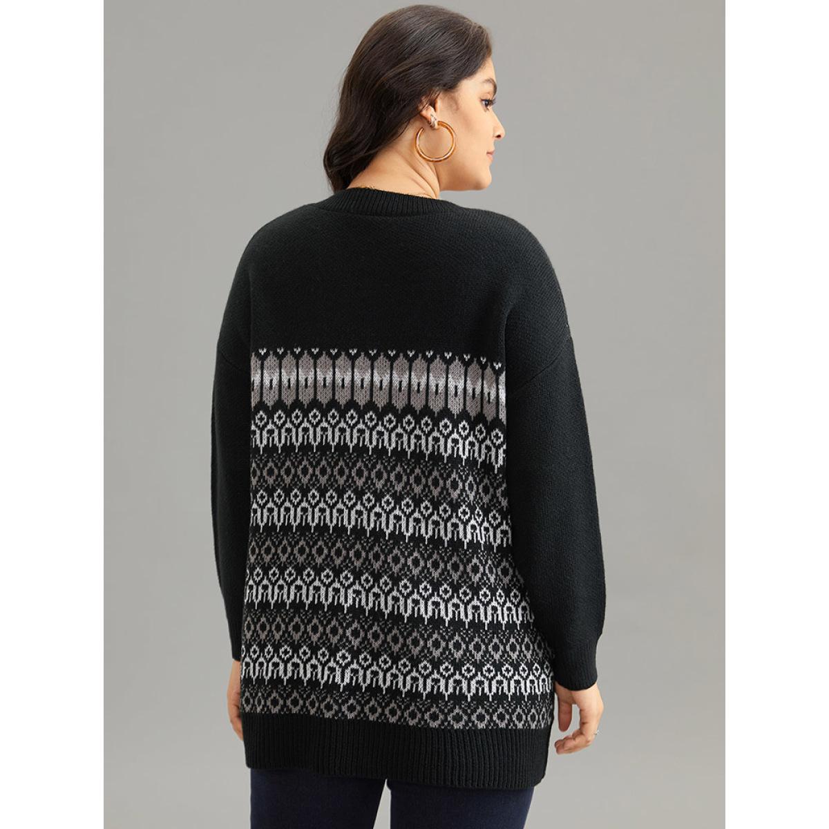Plus Size Loose V Neck Geometric Print Jacquard Pullover Black Women Casual Loose Long Sleeve V-neck Dailywear Pullovers BloomChic 30/6X Product Image