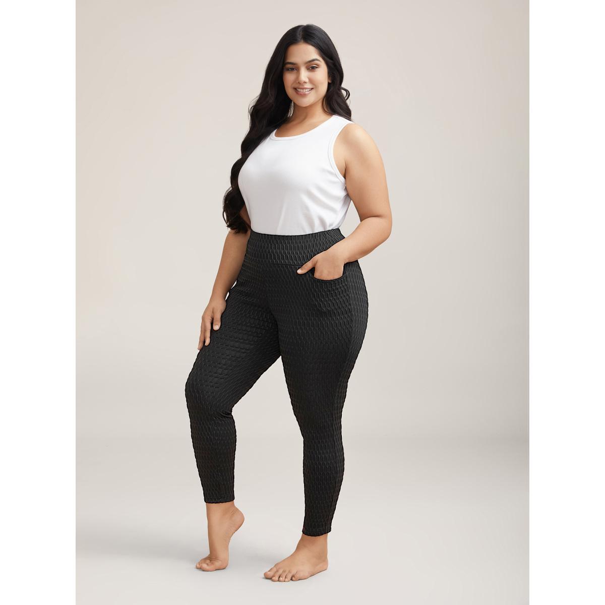 Plus Size Textured Wide waist Super Stretch Leggings Women Black Casual High stretch Skinny Mid Rise Everyday Leggings BloomChic 28/5X Product Image