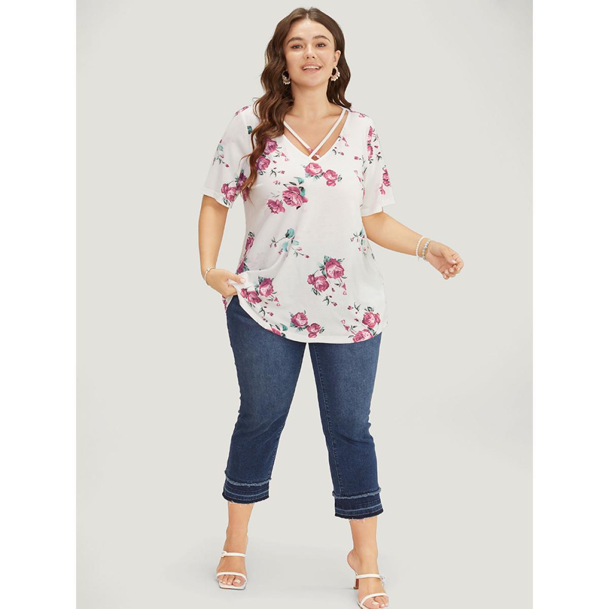Plus Size Floral Crisscross V Neck T-shirt Multicolor Women Elegant Floral V-neck Everyday T-shirts BloomChic 22-24/3X Product Image