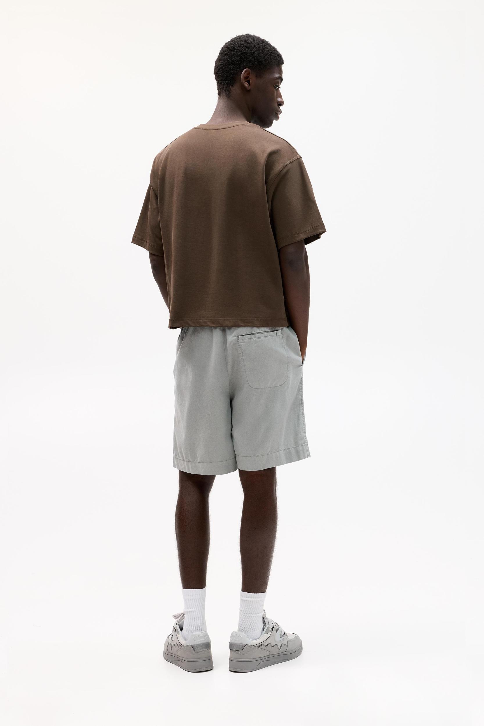 Linen blend jogger Bermuda shorts Product Image