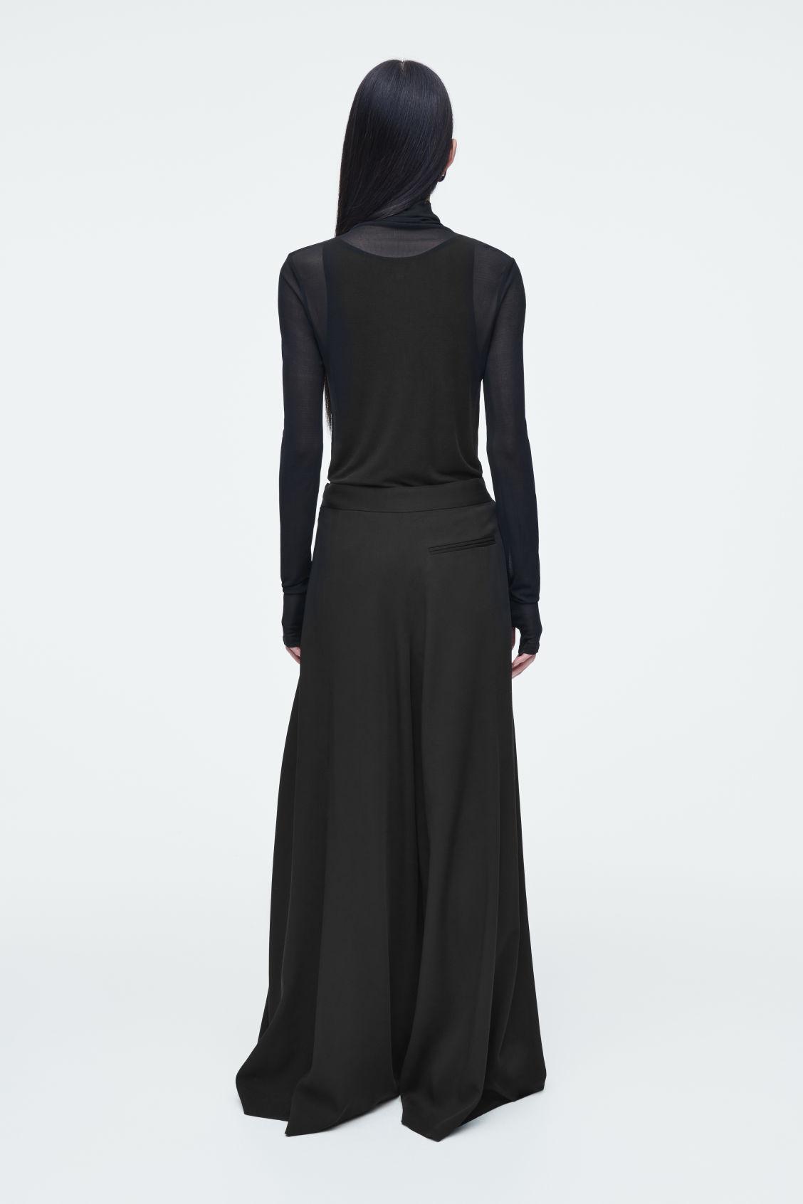 FLUID WIDE-LEG PANTS Product Image