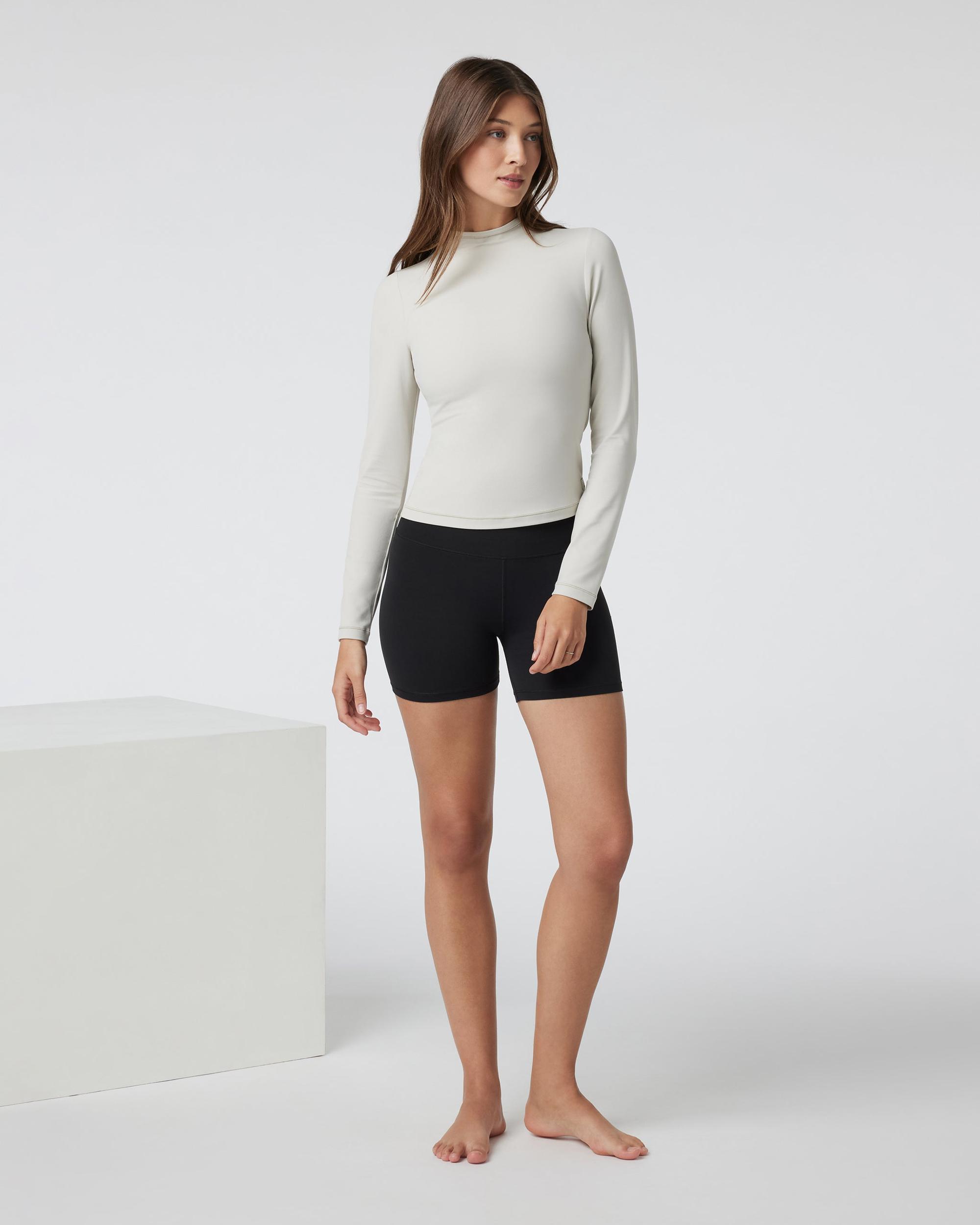 Vuori AllTheFeels™ Long Sleeve Mock Product Image