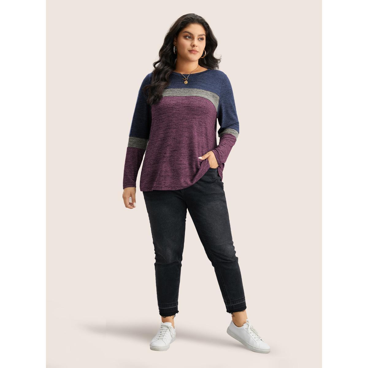 Plus Size Heather Colorblock Contrast Crew Neck T-shirt DarkBlue Women Casual Texture Plain Round Neck Everyday T-shirts BloomChic 28/5X Product Image