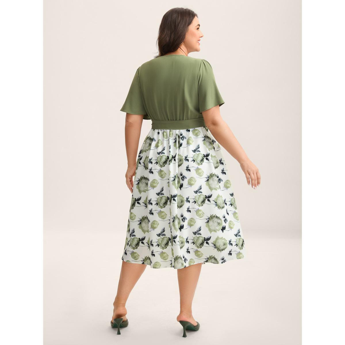 Plus Size Breezy Floral Print Belted Midi Dress Sage Women Overlap Collar Short sleeve Curvy BloomChic 10/M Product Image