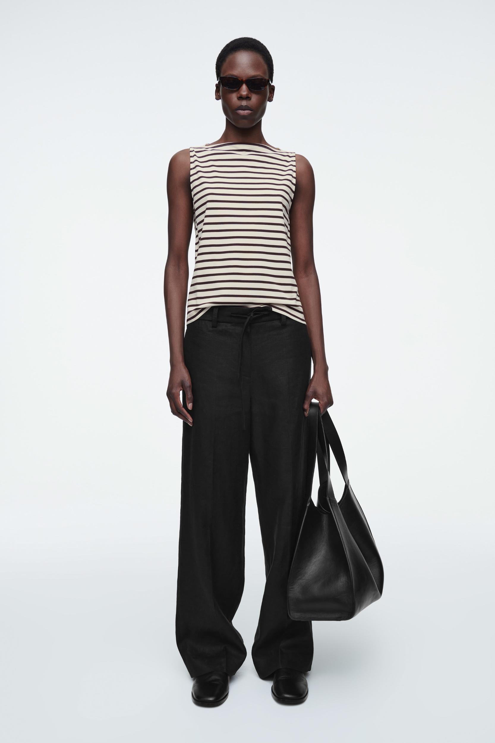 BOAT-NECK TANK TOP Product Image