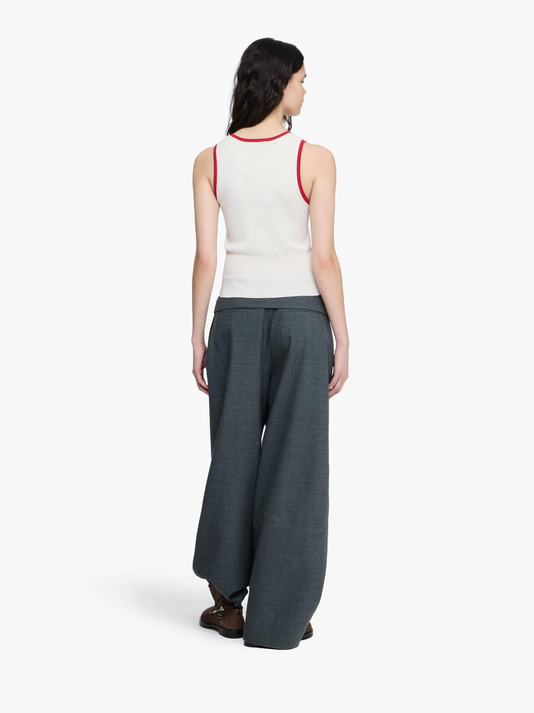 CONTRAST TRIM VEST Product Image