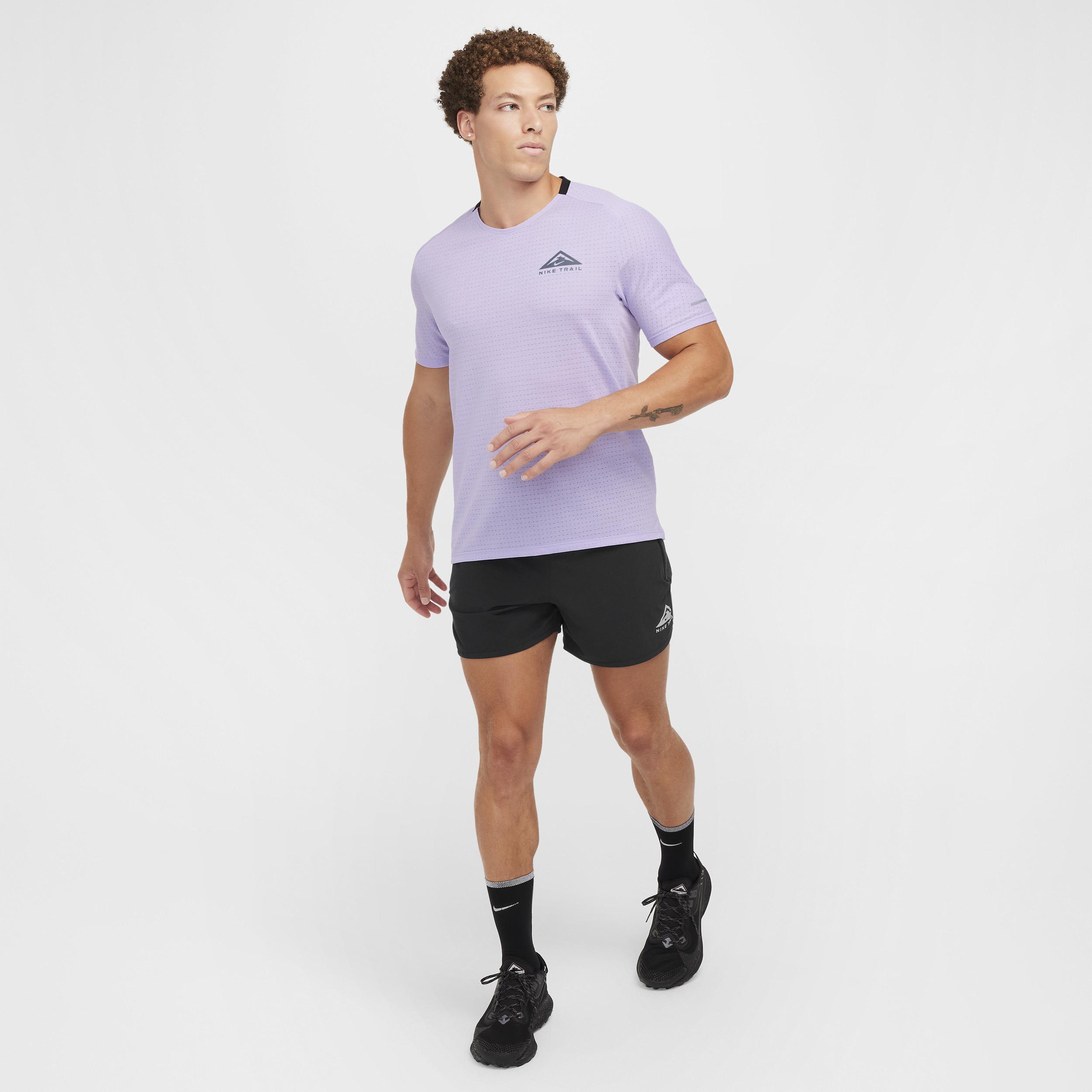 Nike Men's Trail Solar Chase Dri-FIT Short-Sleeve Running Top Product Image