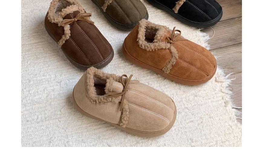 Fleece-Lined Lace-Up Shoes Product Image