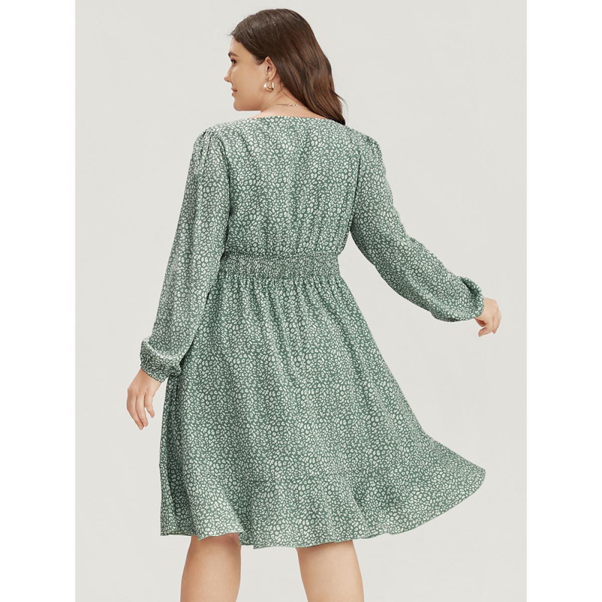 Plus Size Leopard Print Lantern Sleeve Shirred Pocket Flutter Knee Dress Green Women Elegant Elastic Waist Round Neck Long Sleeve Curvy Knee Dress BloomChic 18-20/2X Product Image