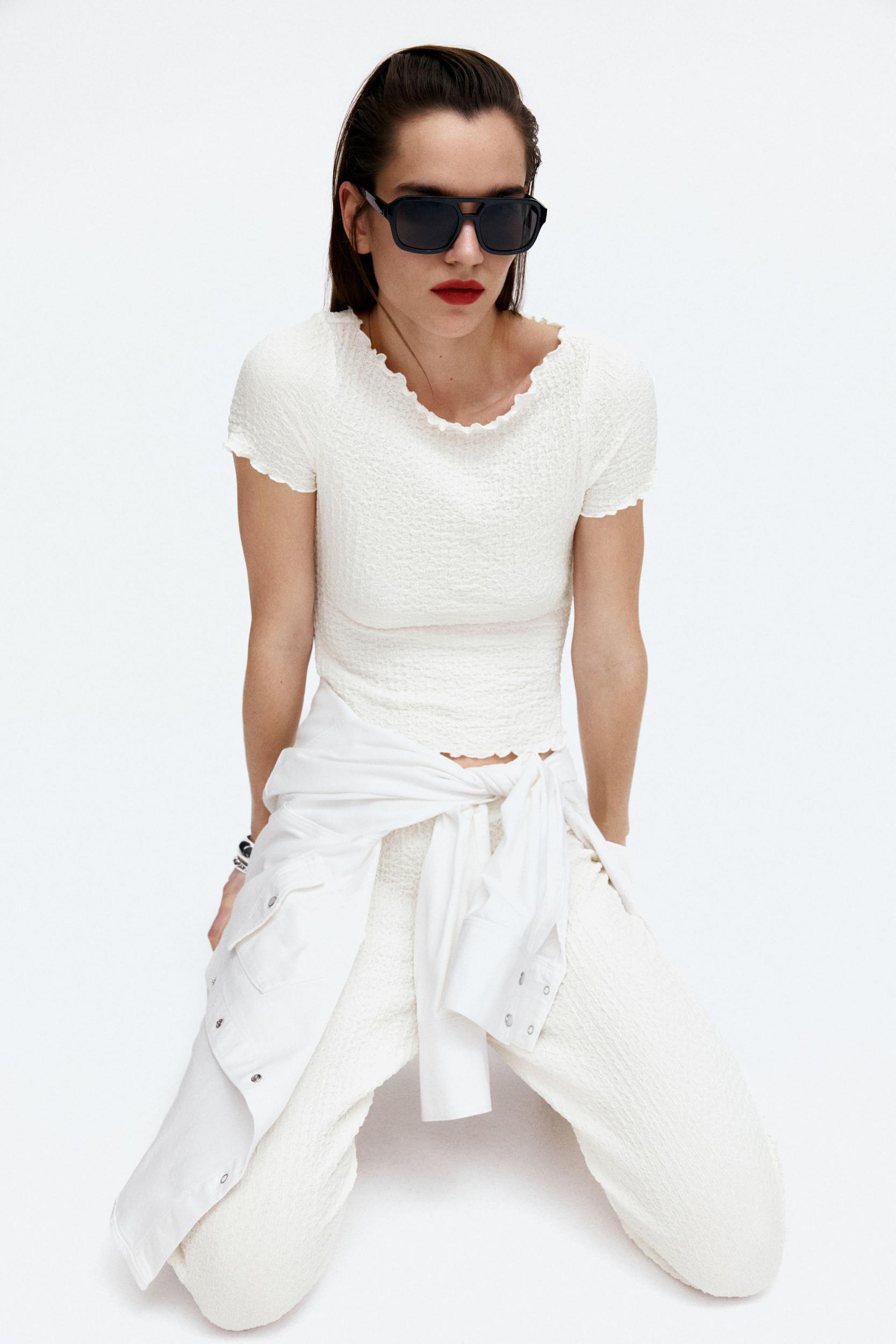 Crinkled Top with Overlocked Trim Product Image