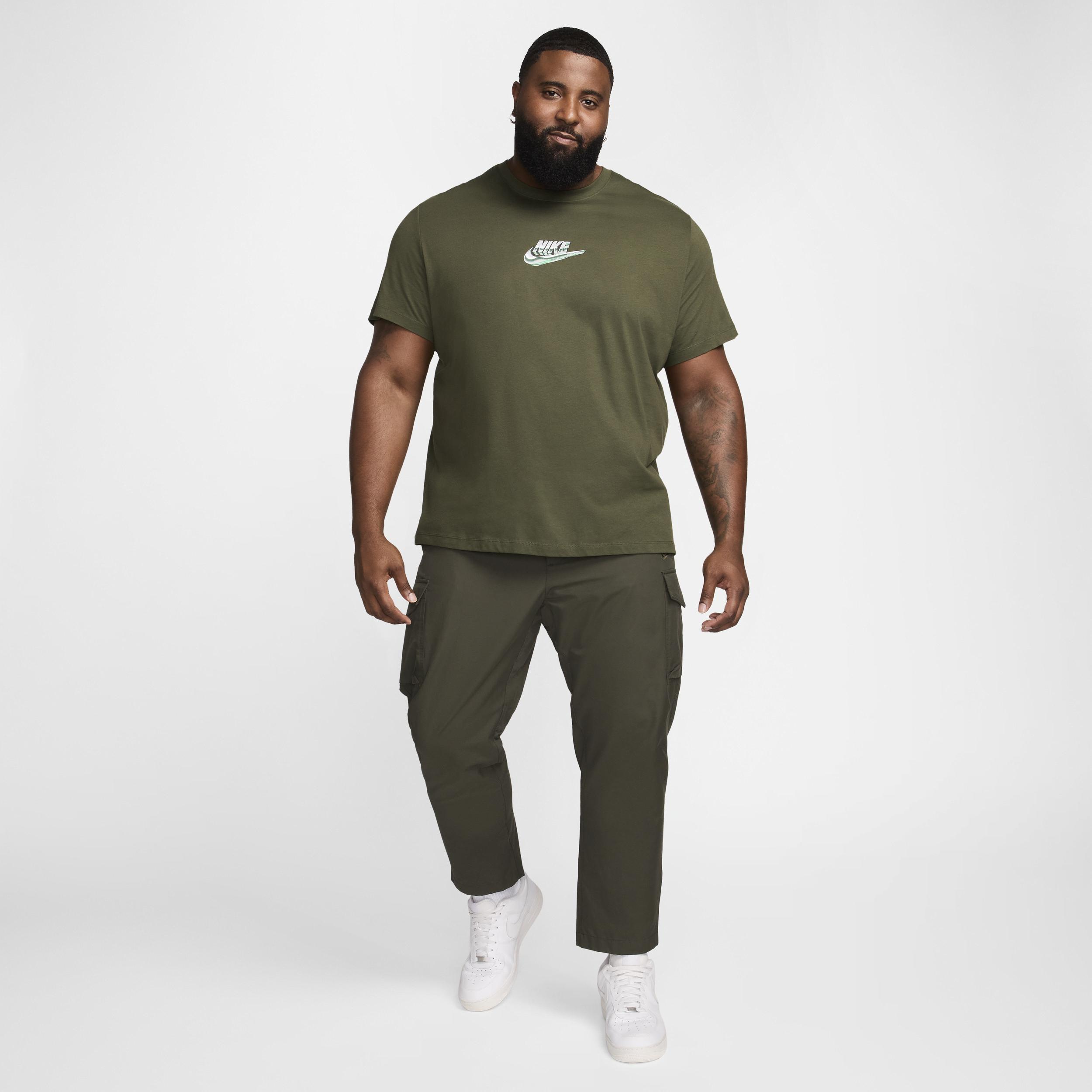 Nike Sportswear Men's T-Shirt Product Image