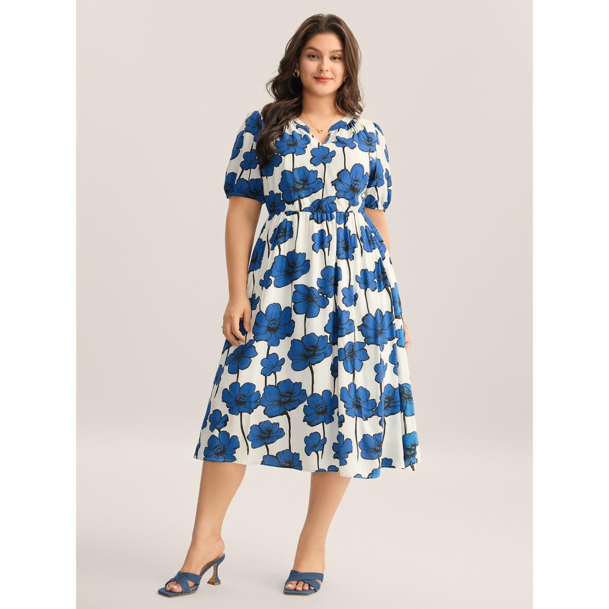 Plus Size Large Floral Print Notched Collar Midi Dress Mediumblue Women Notched collar Short sleeve Curvy BloomChic 14-16/1X Product Image