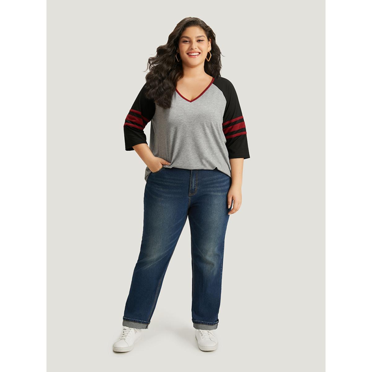 Plus Size Plain Roll Hem Medium Wash Full Length Jeans Women Indigo Casual Plain Plain High stretch Pocket Jeans BloomChic 28/5X Product Image