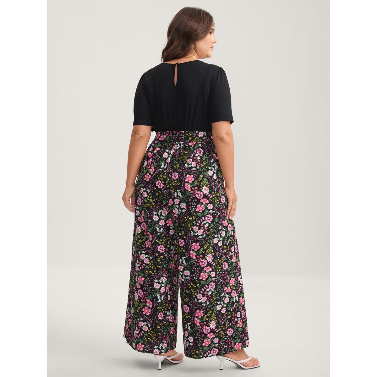 Plus Size BlackFlower Color Contrast Belted Panel Pockets Jumpsuit Women Elegant Short sleeve Square Neck Everyday-Elegant Loose Jumpsuits BloomChic 30/6X Product Image