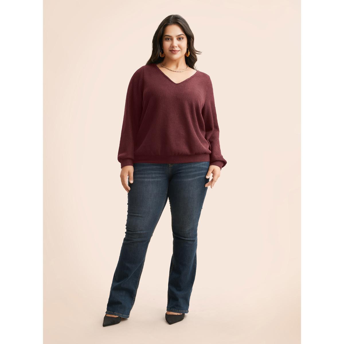 Plus Size Textured Contrast Tie Knot Sweatshirt Women Burgundy Elegant Tie knot V-neck Everyday Sweatshirts BloomChic 28/5X Product Image
