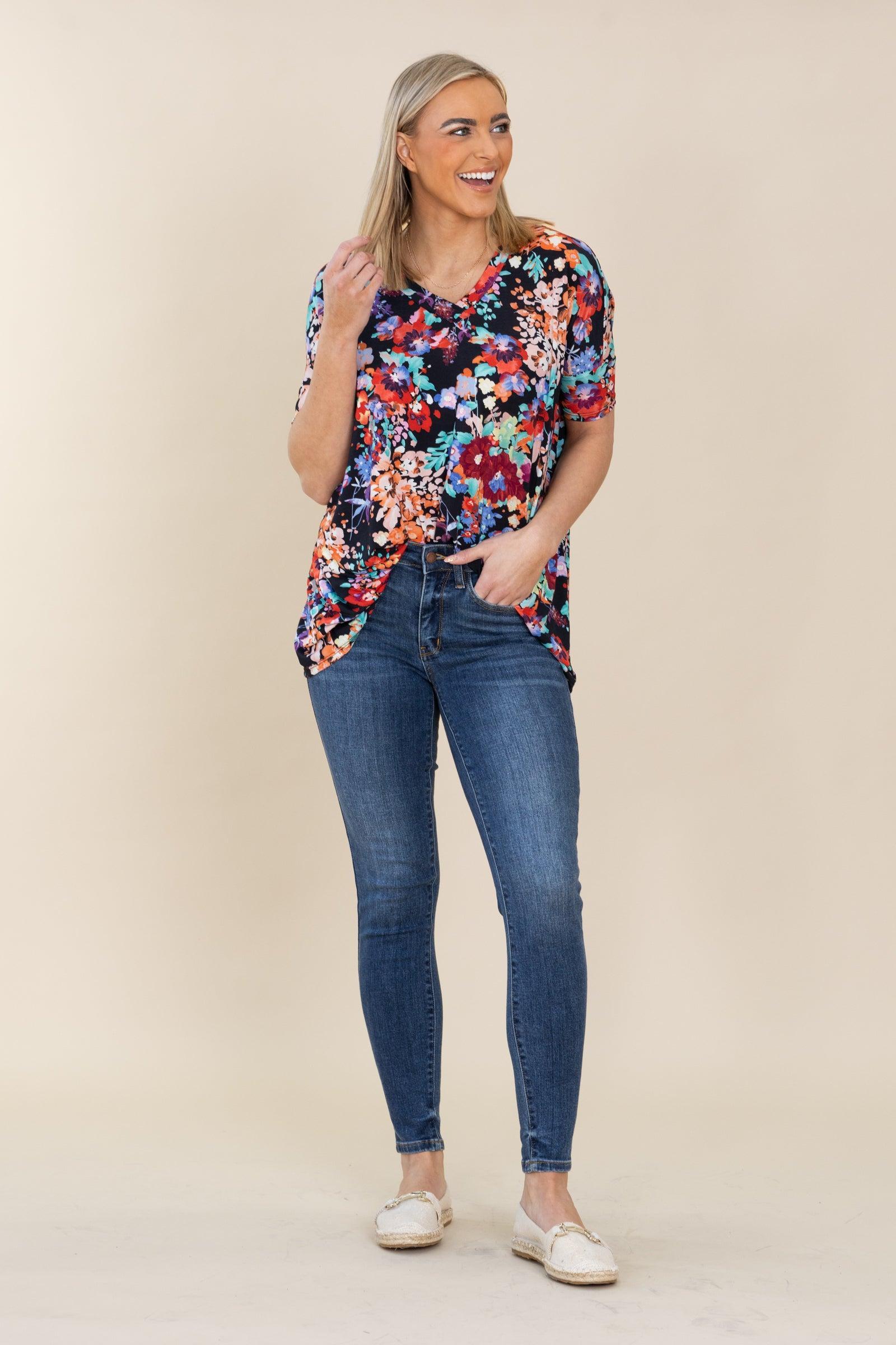 Black Casual Floral Print Knit Top Product Image