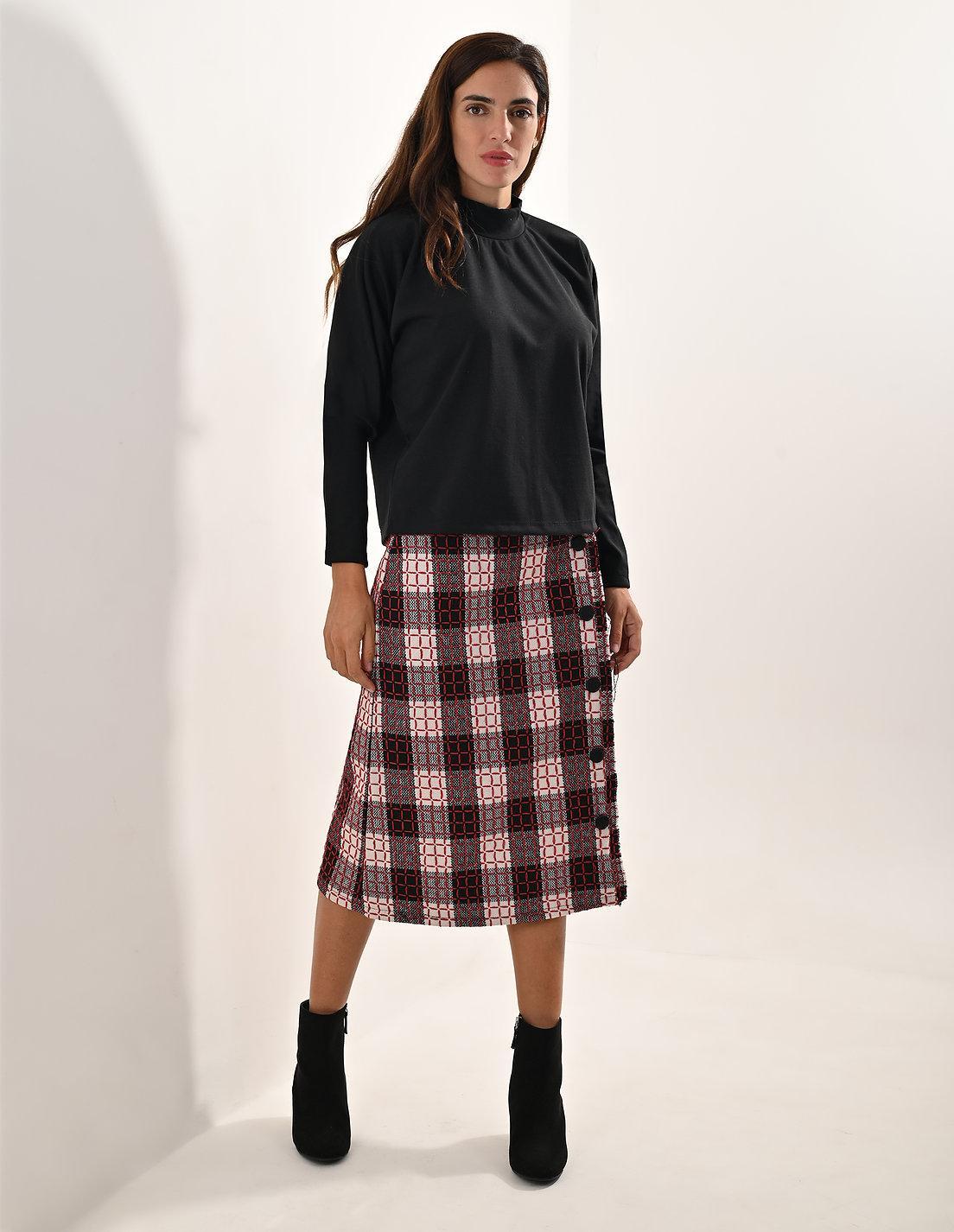 Knee Length Plaid Skirt Product Image
