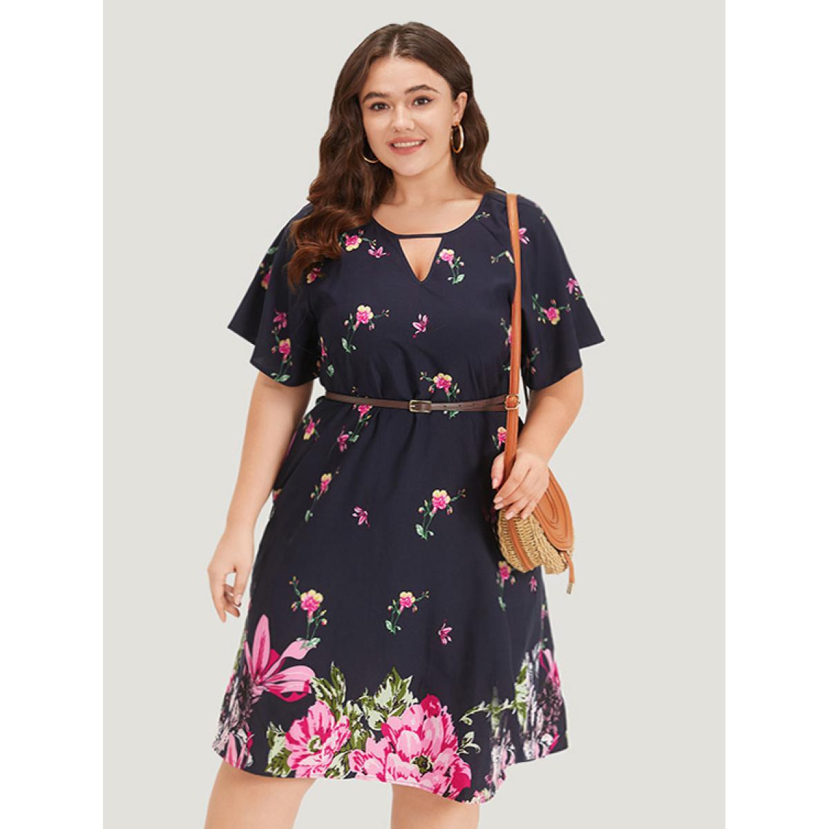 Plus Size Floral Print Keyhole Raglan Sleeve Ruffle Dress DarkBlue Women Casual Printed Keyhole Cut-Out Short sleeve Curvy Midi Dress BloomChic 30/6X Product Image