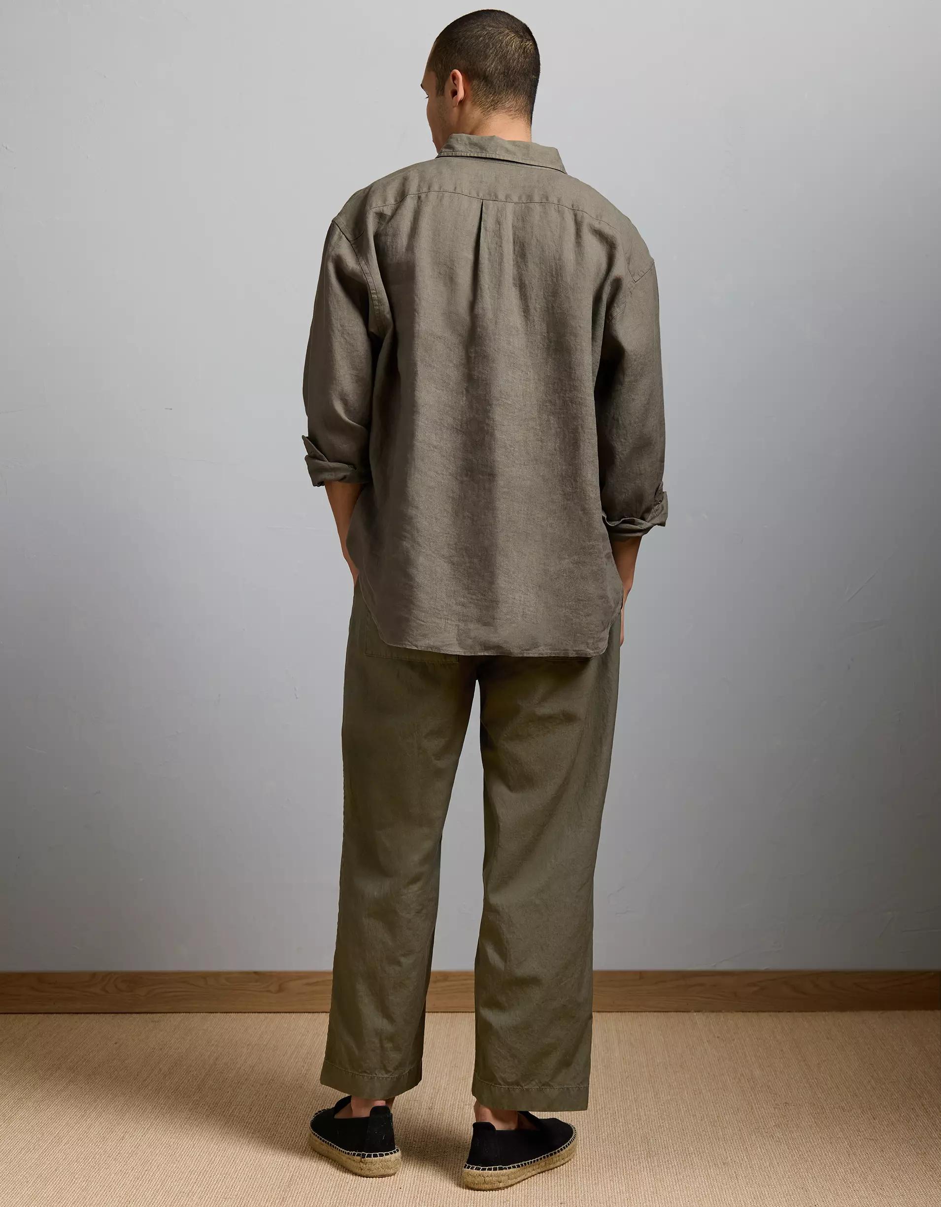 AE77 Premium Relaxed Linen Button-Up Shirt Product Image