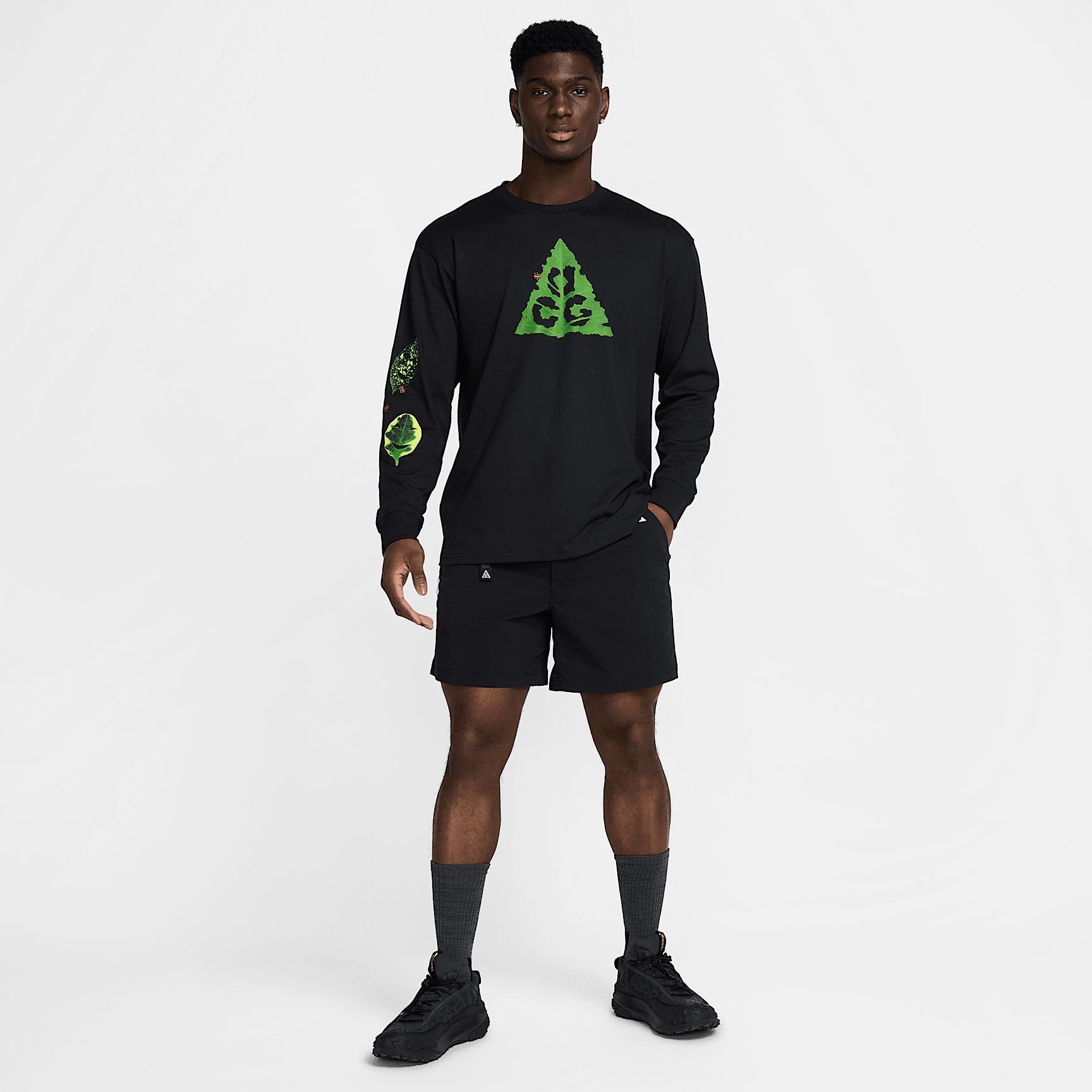 Nike ACG Men's Long-Sleeve T-Shirt Product Image