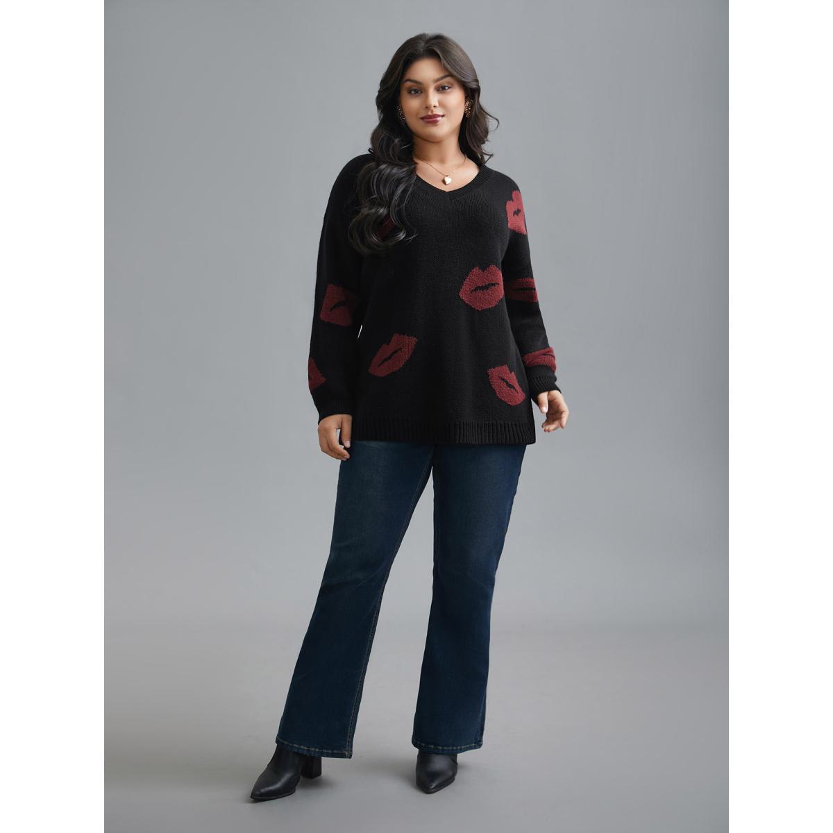 Plus Size Lip Print Contrast Knit Pullover Black Women Casual Loose Long Sleeve V-neck Everyday Pullovers BloomChic 18-20/2X Product Image