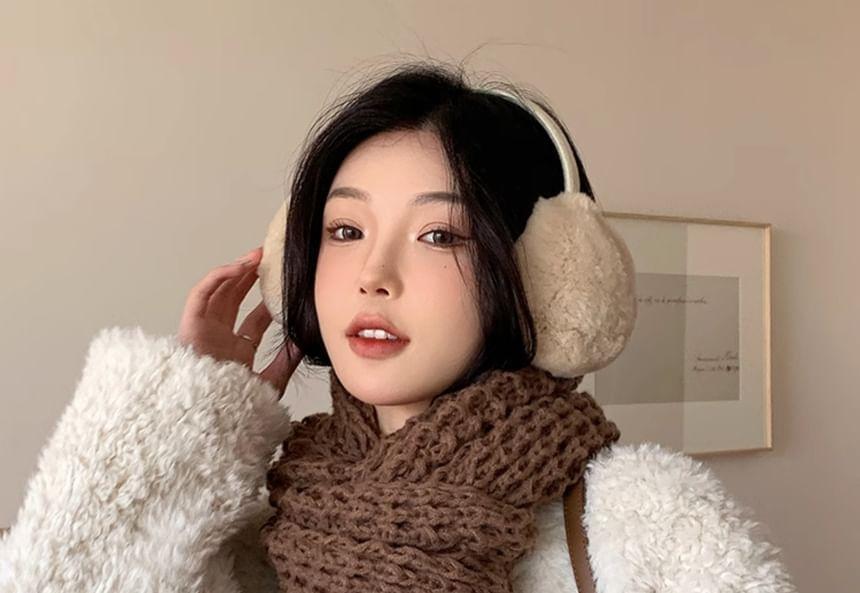 Plain Knit Scarf Product Image